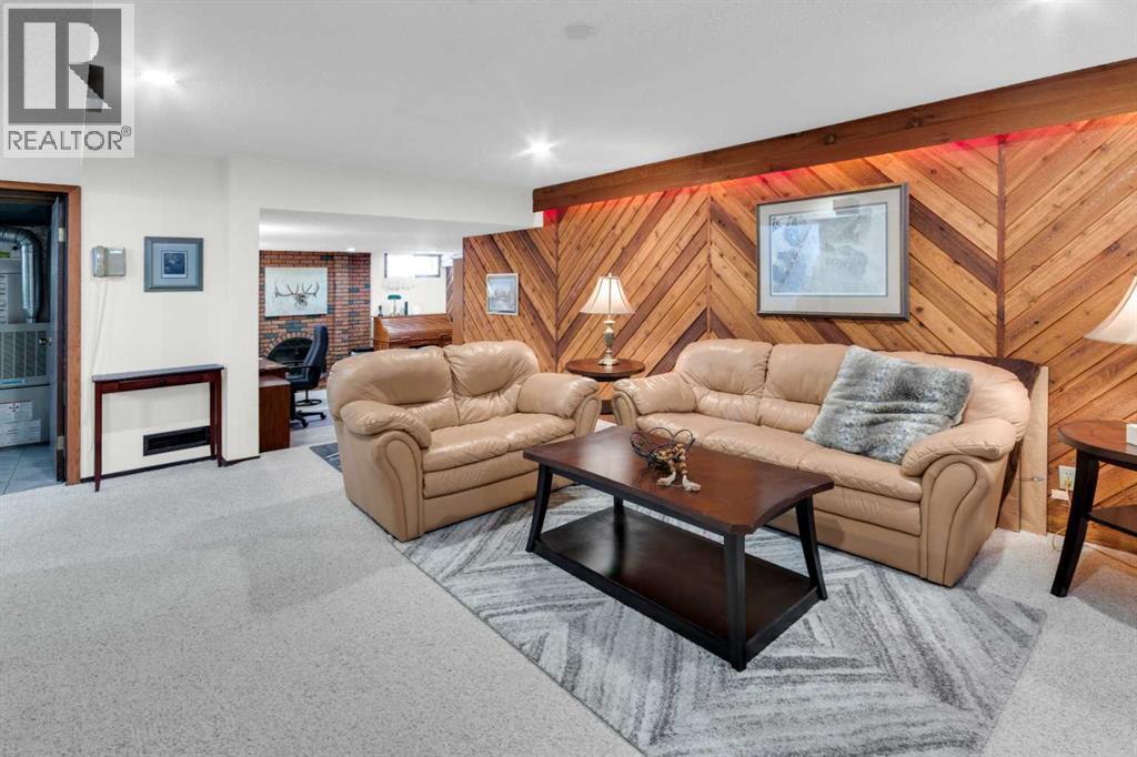4640 Rundlehill Road NE, Calgary, Alberta  T1Y 2P5 - Photo 21 - A2295016