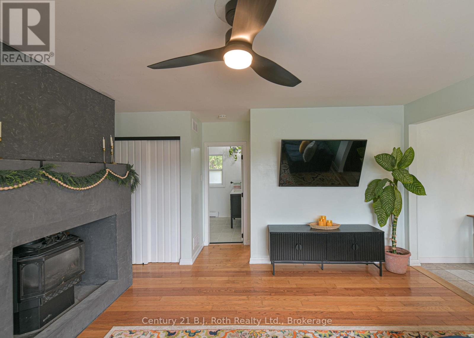 817 Eighth Avenue, Tay (Port Mcnicoll), Ontario  L0K 1R0 - Photo 25 - S13063244