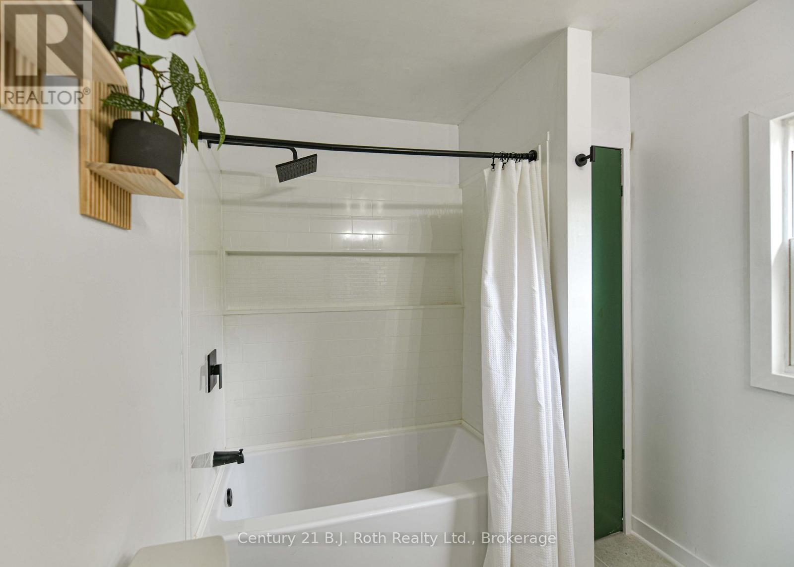 817 Eighth Avenue, Tay (Port Mcnicoll), Ontario  L0K 1R0 - Photo 27 - S13063244