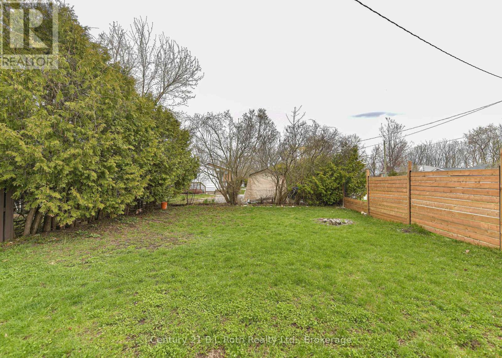 817 Eighth Avenue, Tay (Port Mcnicoll), Ontario  L0K 1R0 - Photo 6 - S13063244