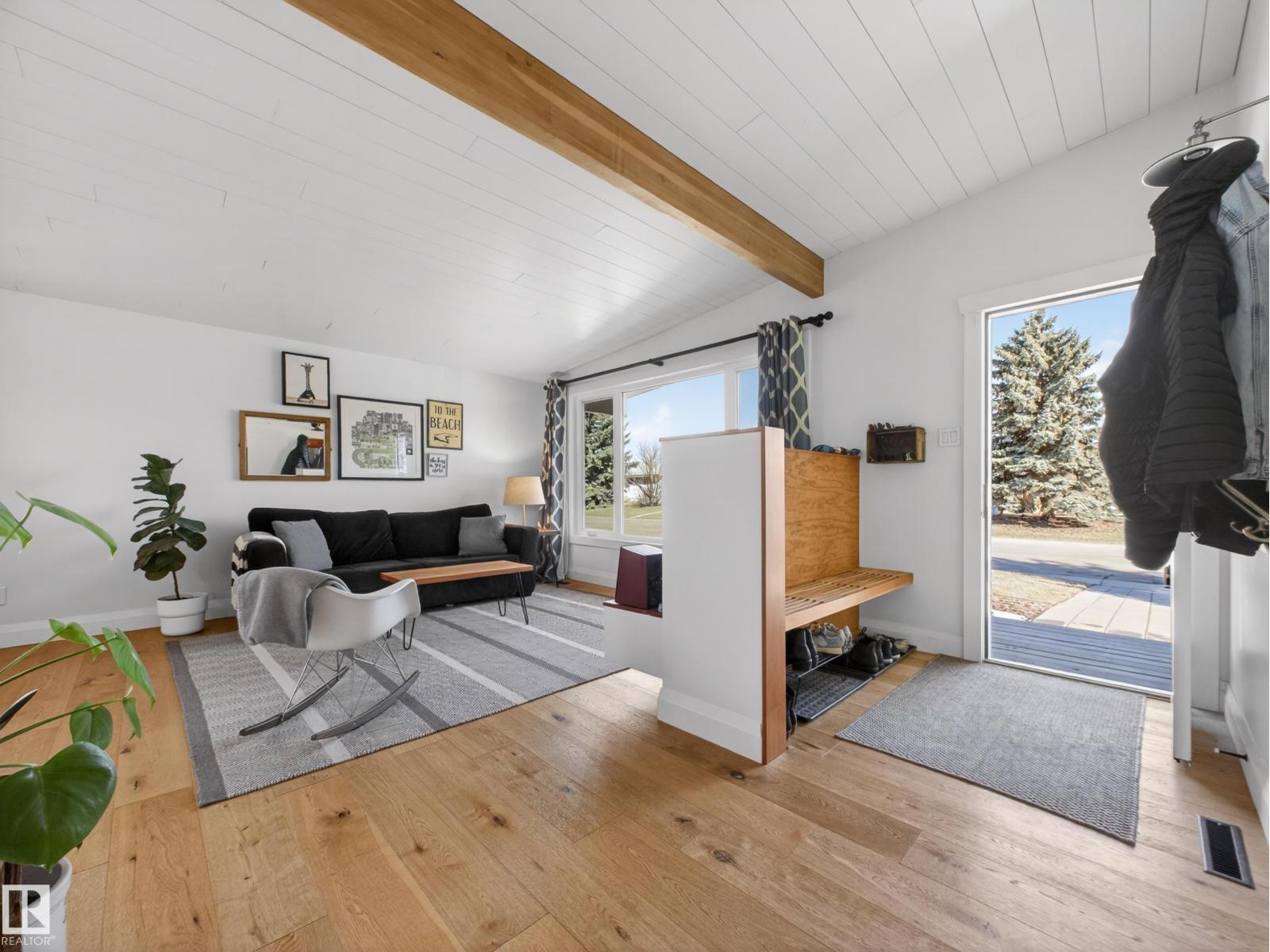 16105 84 Av Nw, Edmonton, Alberta  T5R 3Y4 - Photo 2 - E4484841