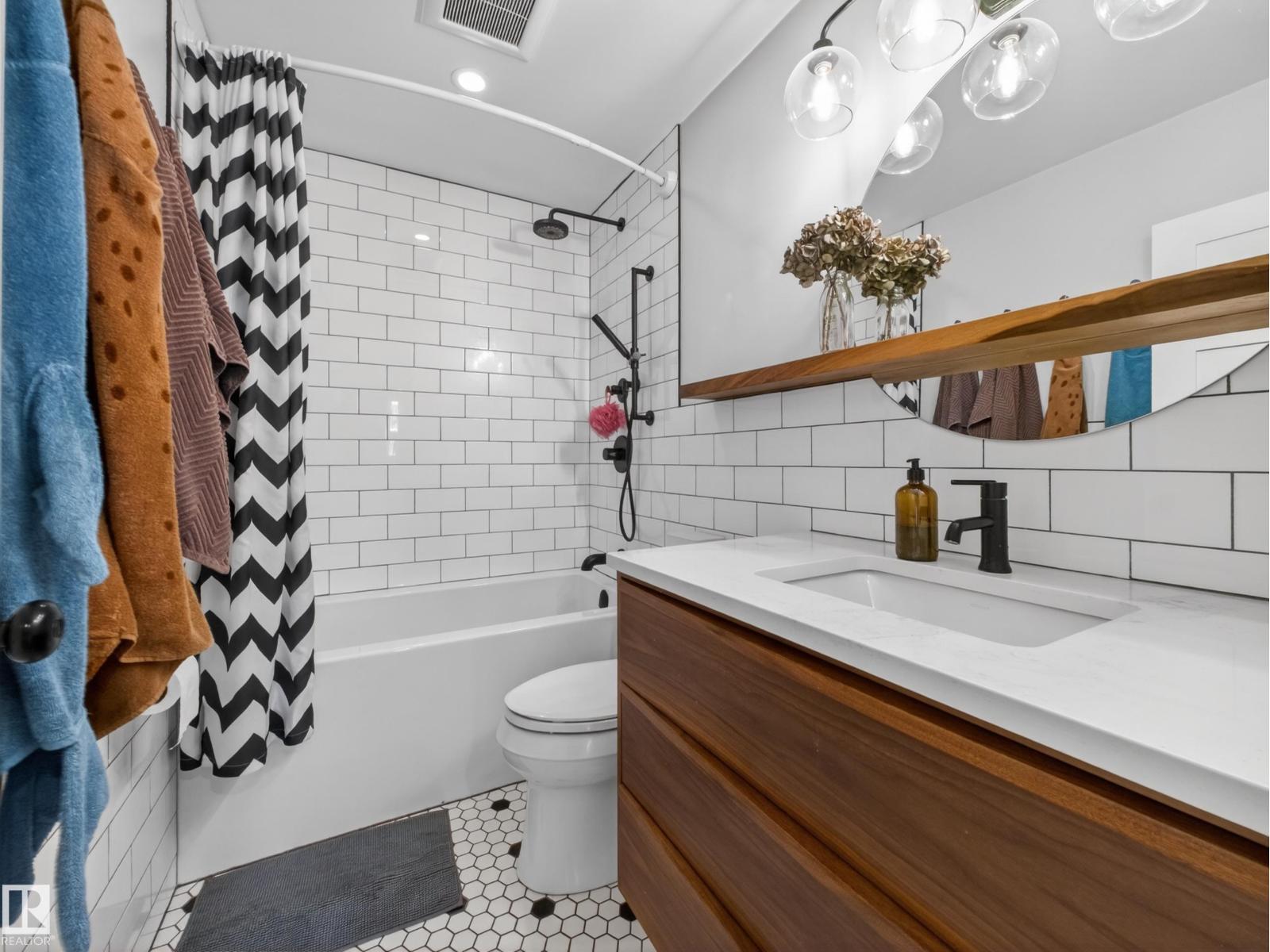 16105 84 Av Nw, Edmonton, Alberta  T5R 3Y4 - Photo 31 - E4484841