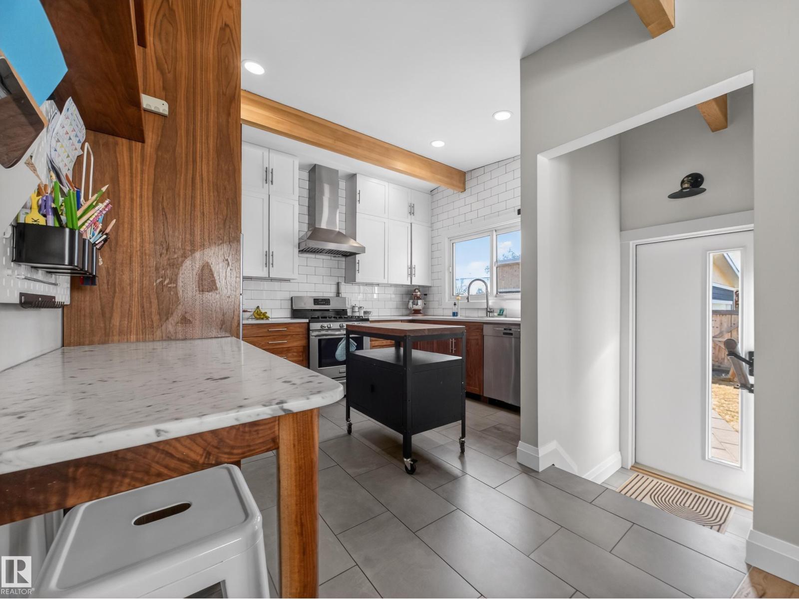 16105 84 Av Nw, Edmonton, Alberta  T5R 3Y4 - Photo 17 - E4484841