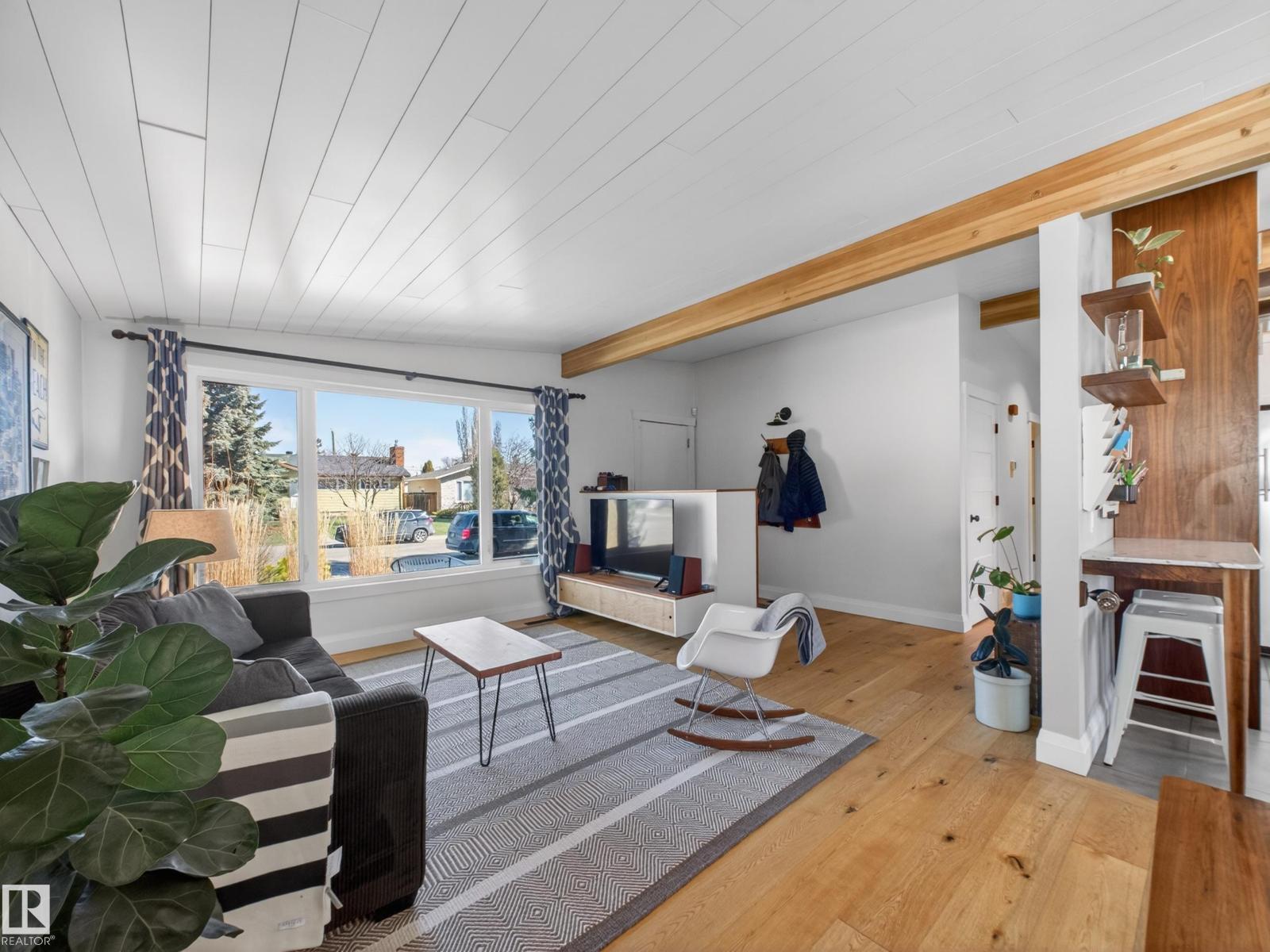 16105 84 Av Nw, Edmonton, Alberta  T5R 3Y4 - Photo 8 - E4484841