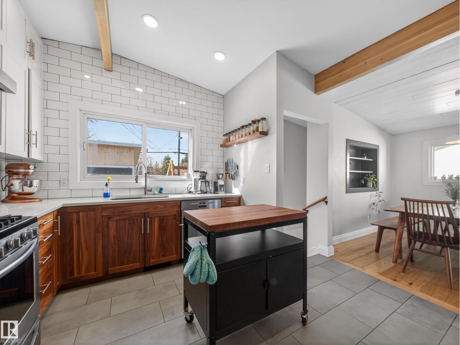 16105 84 Av Nw, Edmonton, Alberta  T5R 3Y4 - Photo 14 - E4484841