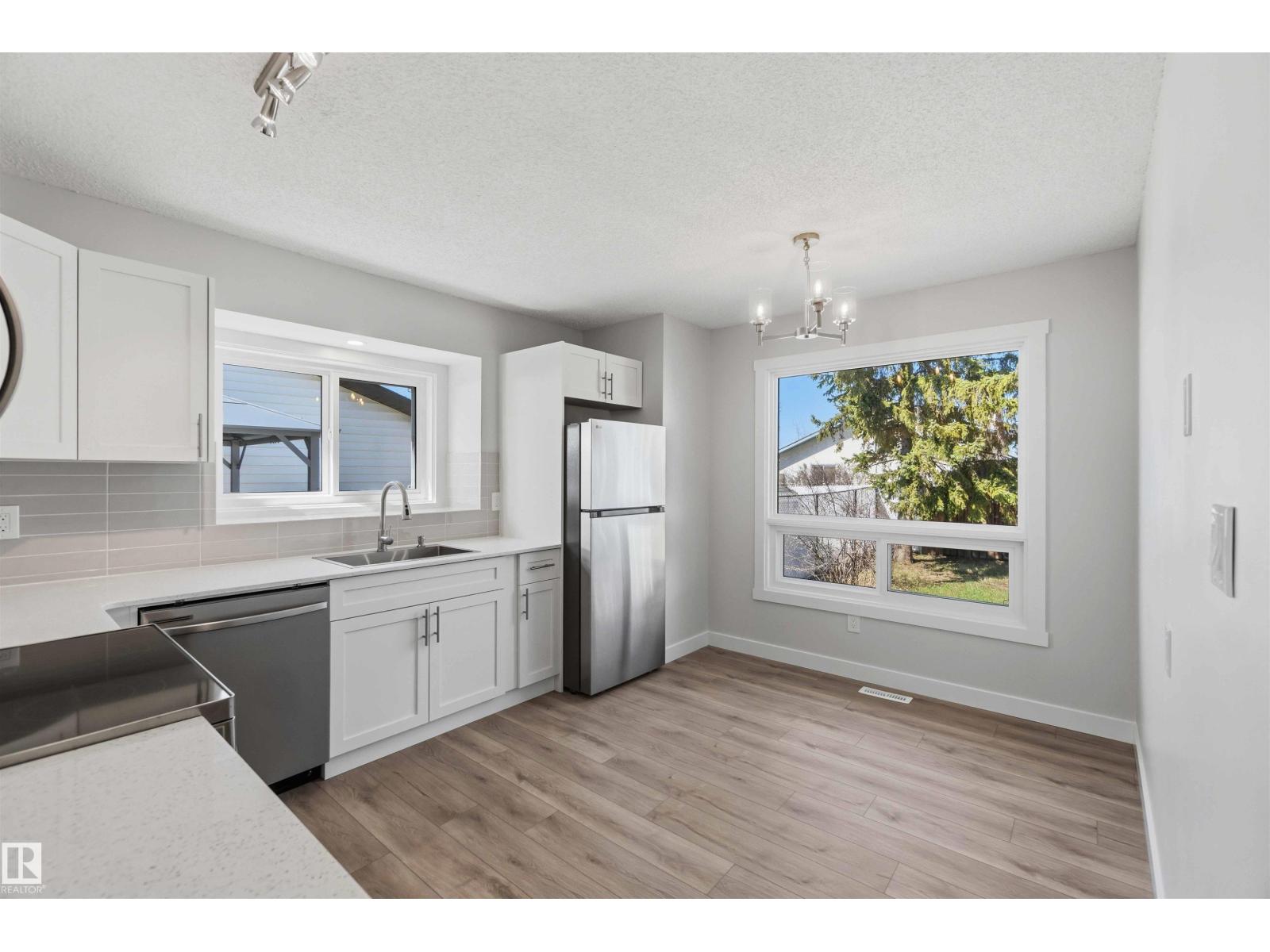 119 Dorchester Dr, St. Albert, Alberta  T8N 4Y4 - Photo 12 - E4484857