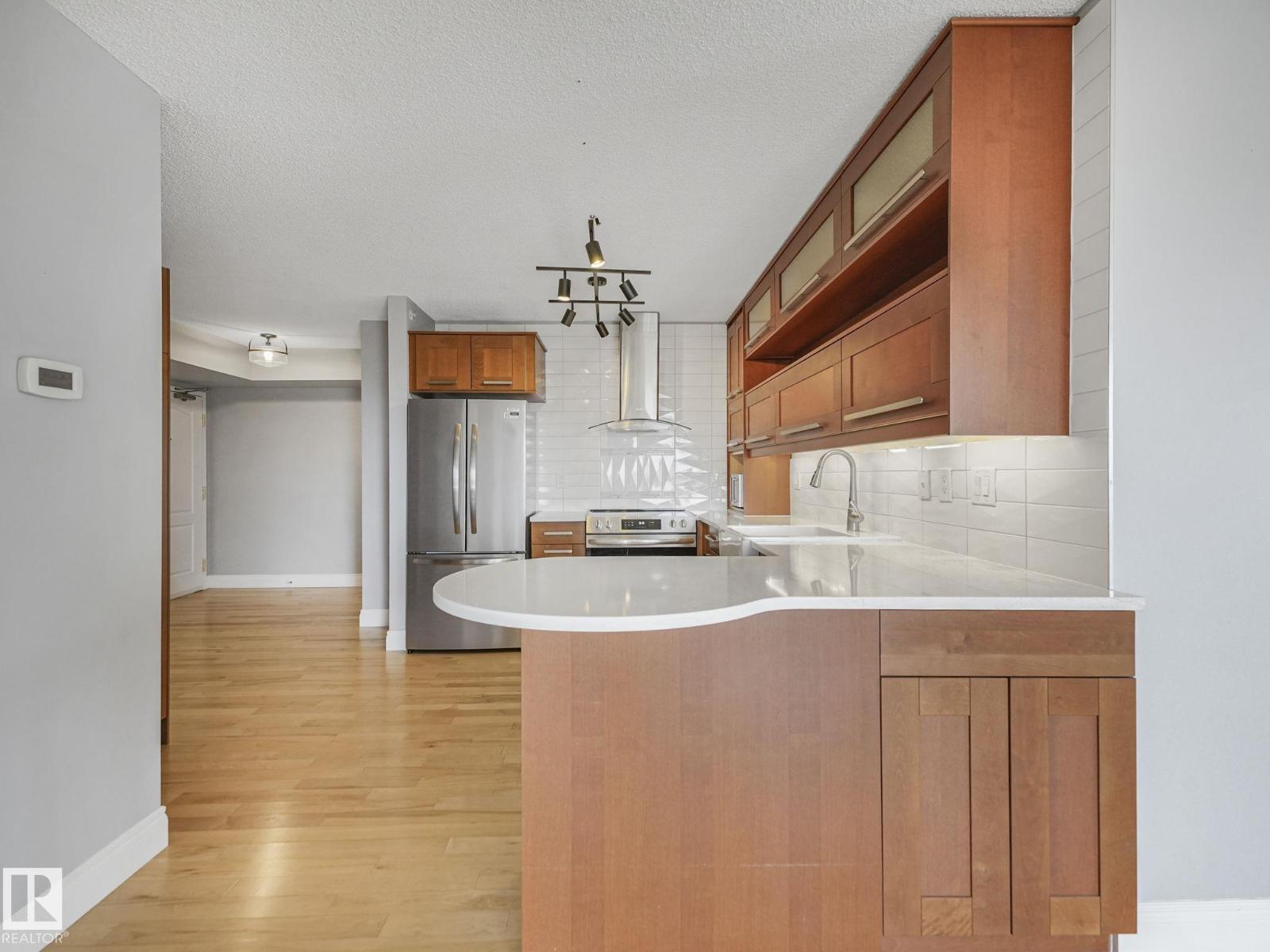#602 10649 Saskatchewan Dr Nw, Edmonton, Alberta  T6E 6S8 - Photo 13 - E4484859