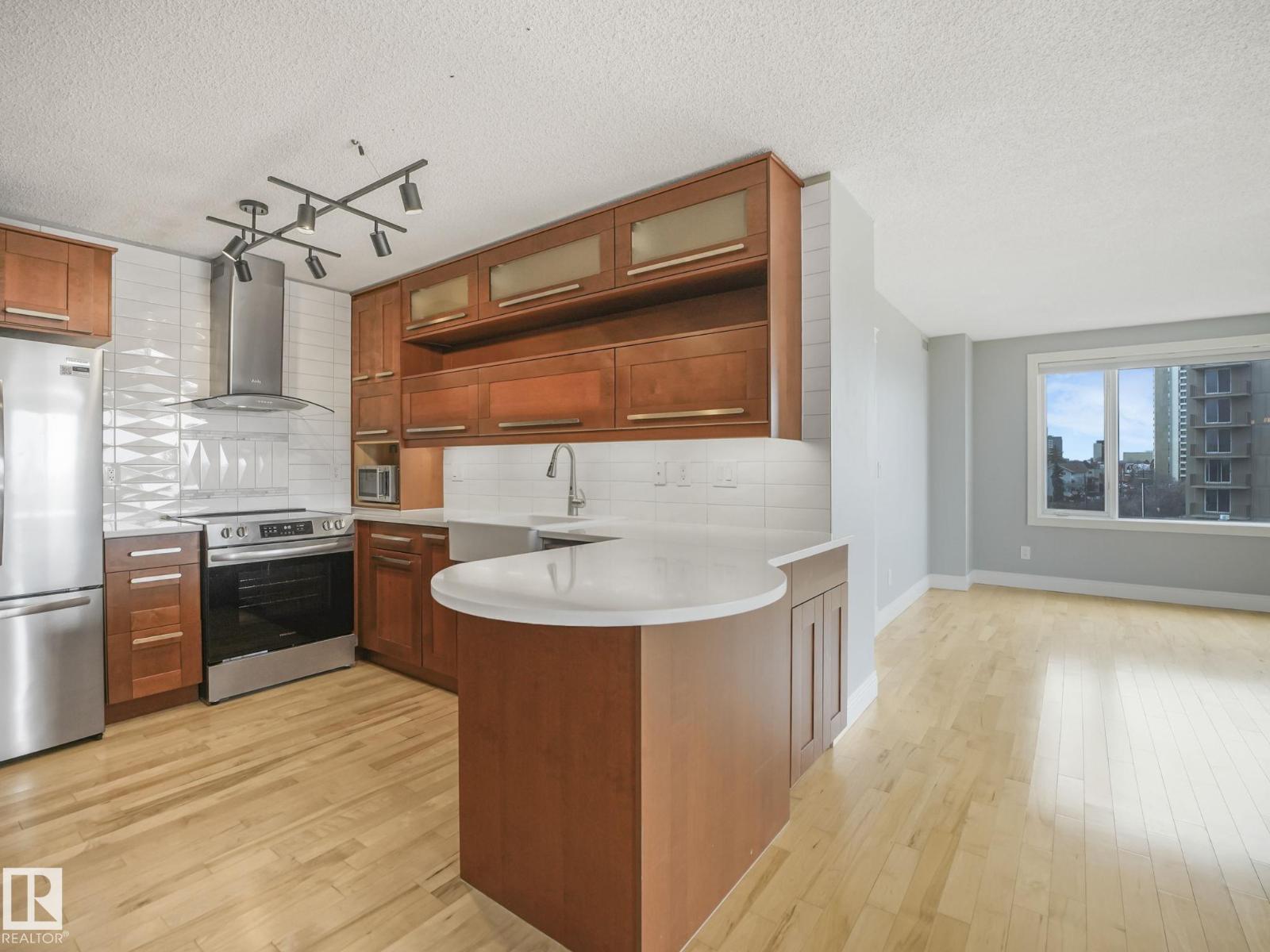#602 10649 Saskatchewan Dr Nw, Edmonton, Alberta  T6E 6S8 - Photo 7 - E4484859