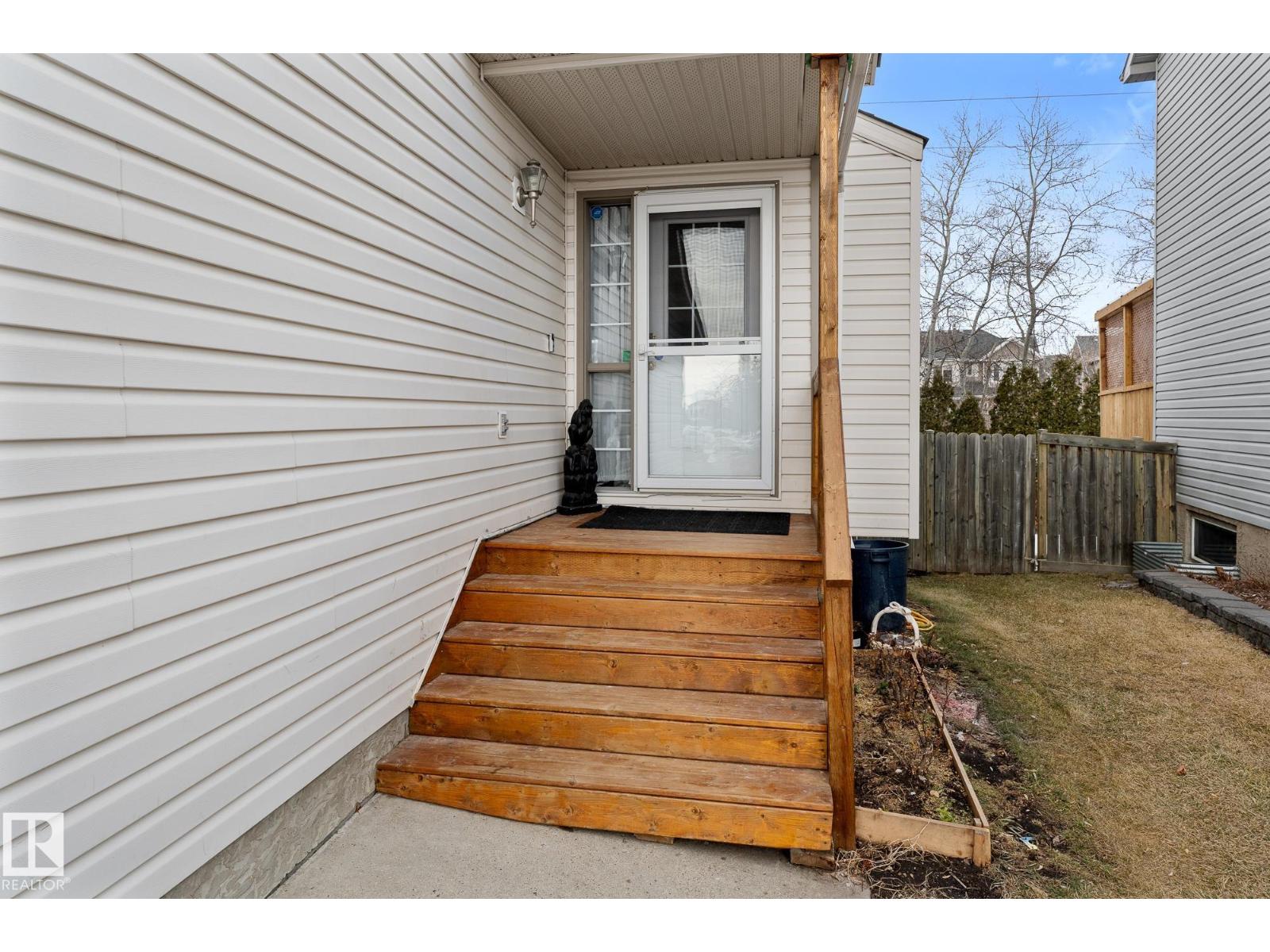 13148 151 Av Nw, Edmonton, Alberta  T6V 1K8 - Photo 2 - E4484864