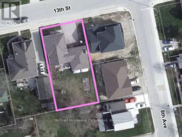 243 13th Street, Hanover, Ontario  N4N 1X1 - Photo 2 - X13063038