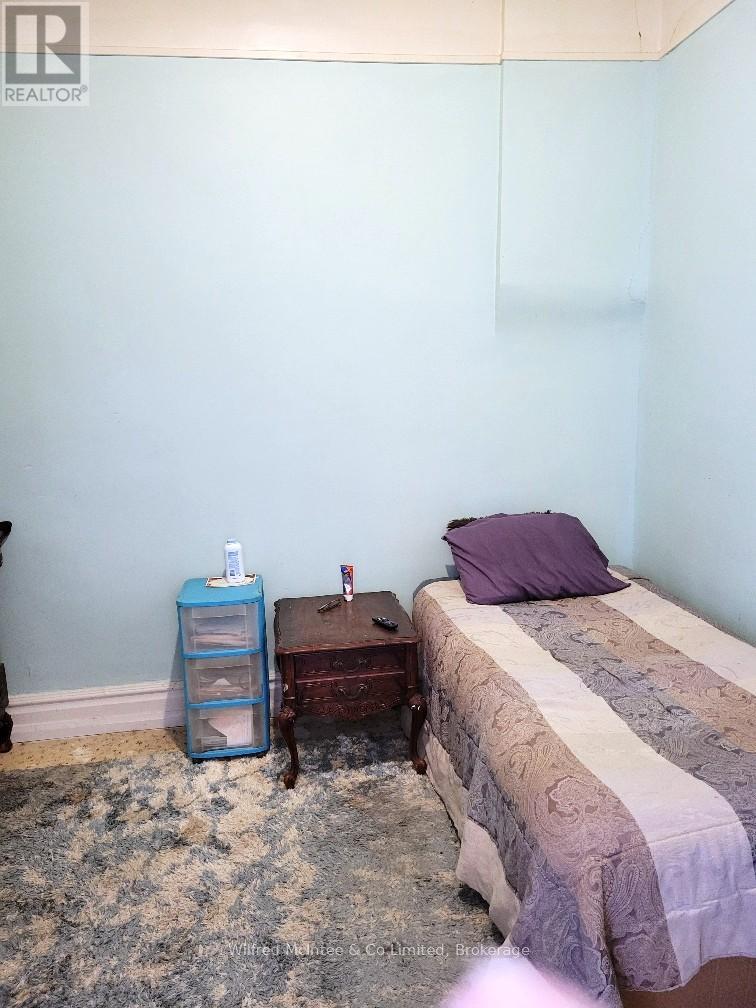 243 13th Street, Hanover, Ontario  N4N 1X1 - Photo 22 - X13063038