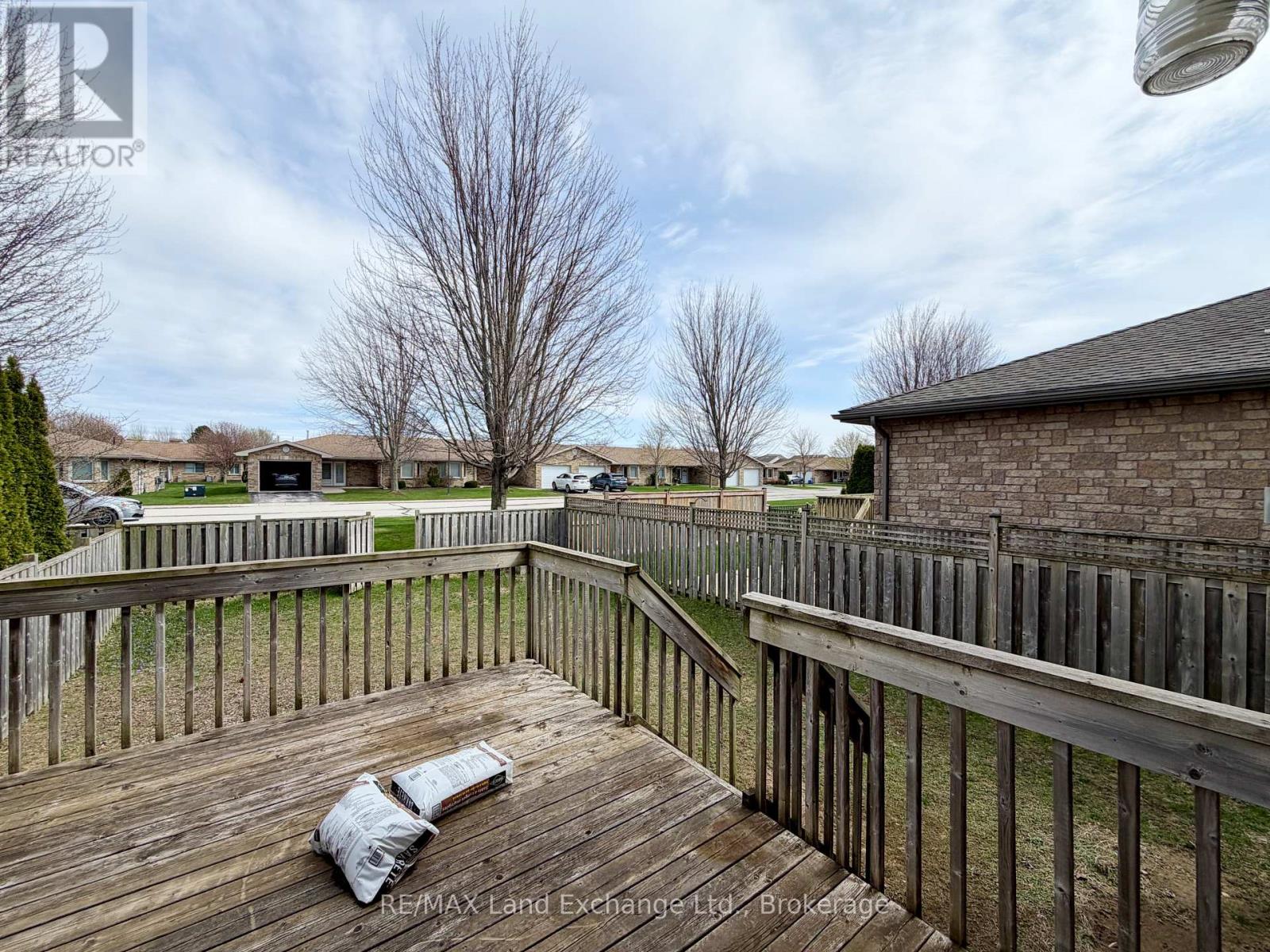 223 Stickel Street, Saugeen Shores, Ontario  N0H 2C1 - Photo 17 - X13063146