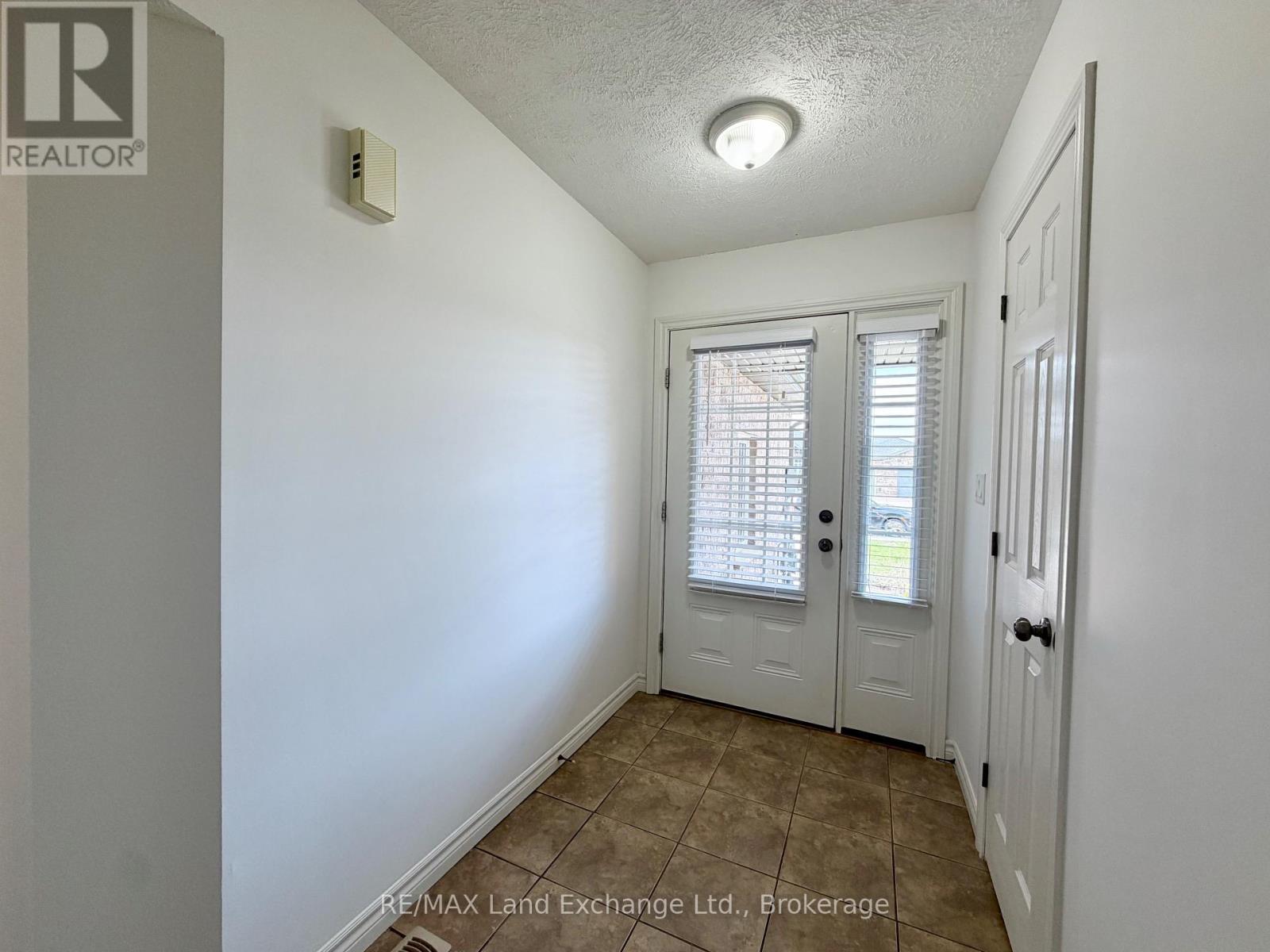 223 Stickel Street, Saugeen Shores, Ontario  N0H 2C1 - Photo 2 - X13063146