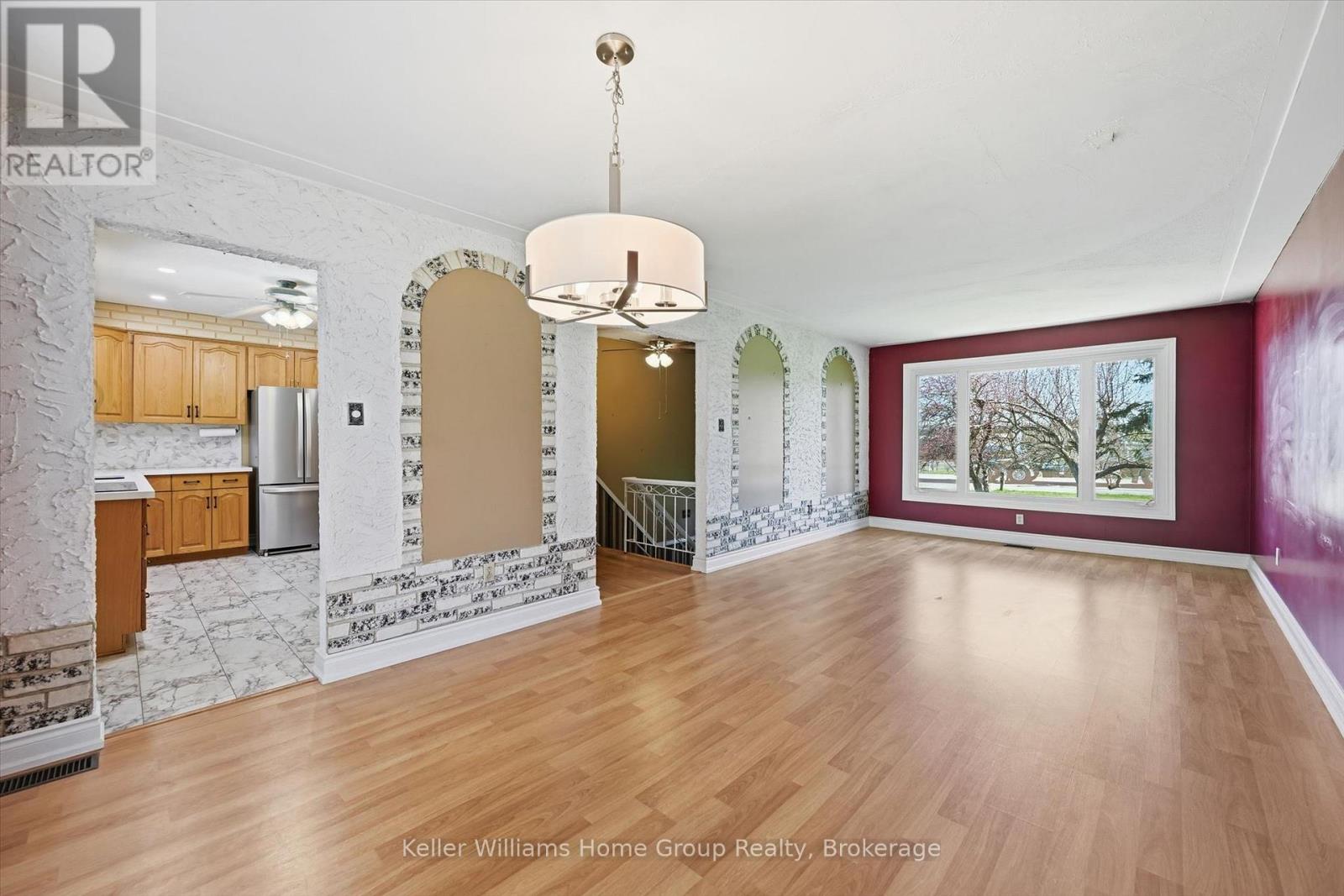 1233 5 Highway W, Hamilton, Ontario  L9H 5E1 - Photo 12 - X13063240