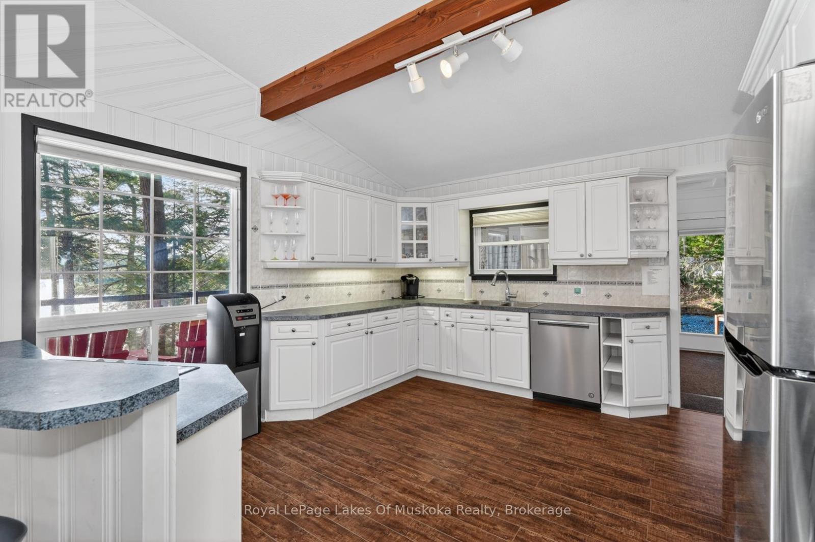 354 Skyline Drive, Armour, Ontario  P0A 1L0 - Photo 15 - X13063322