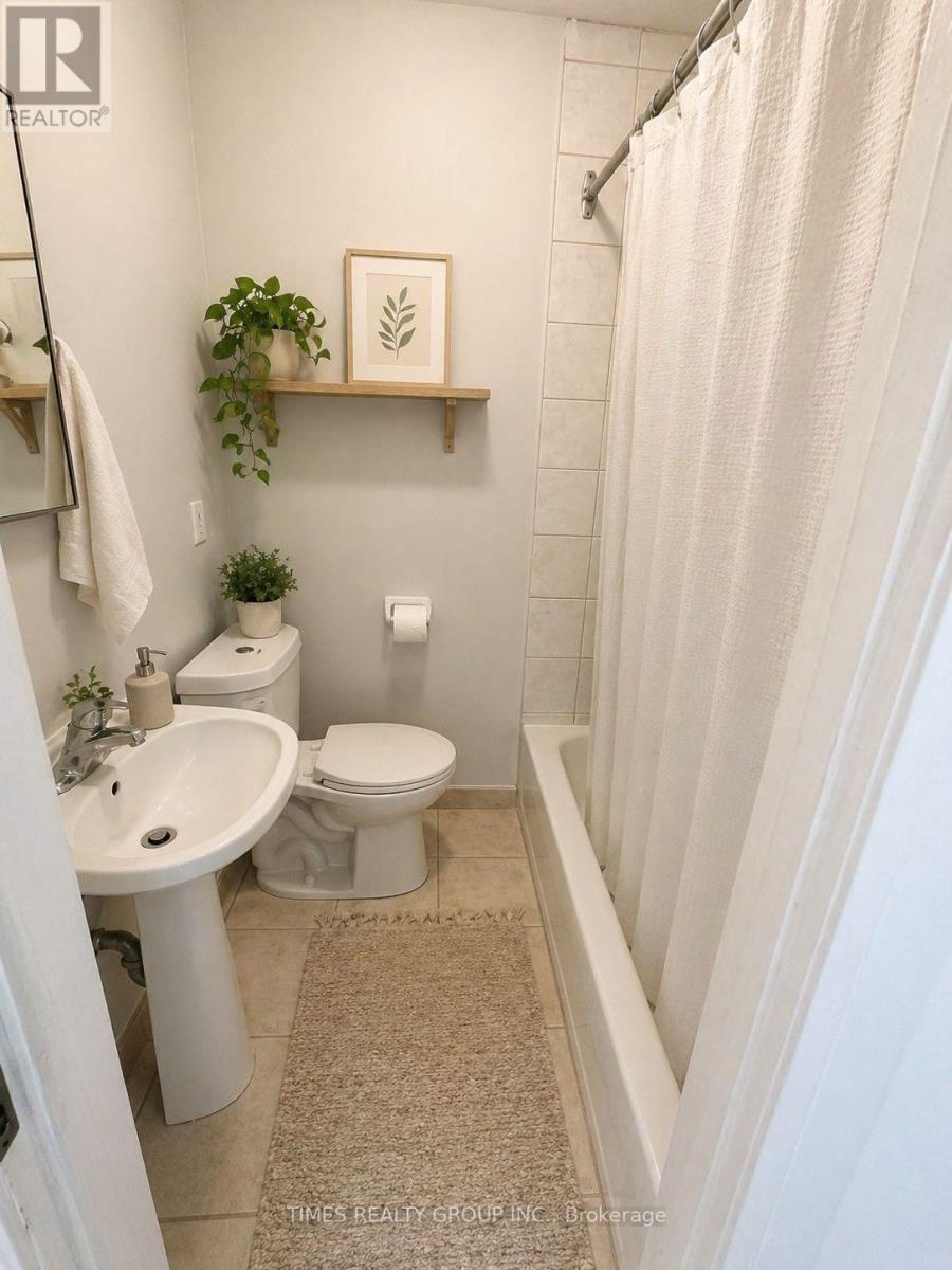 103 - 1566 Avenue Road, Toronto, Ontario  M5M 3X6 - Photo 3 - C13063018