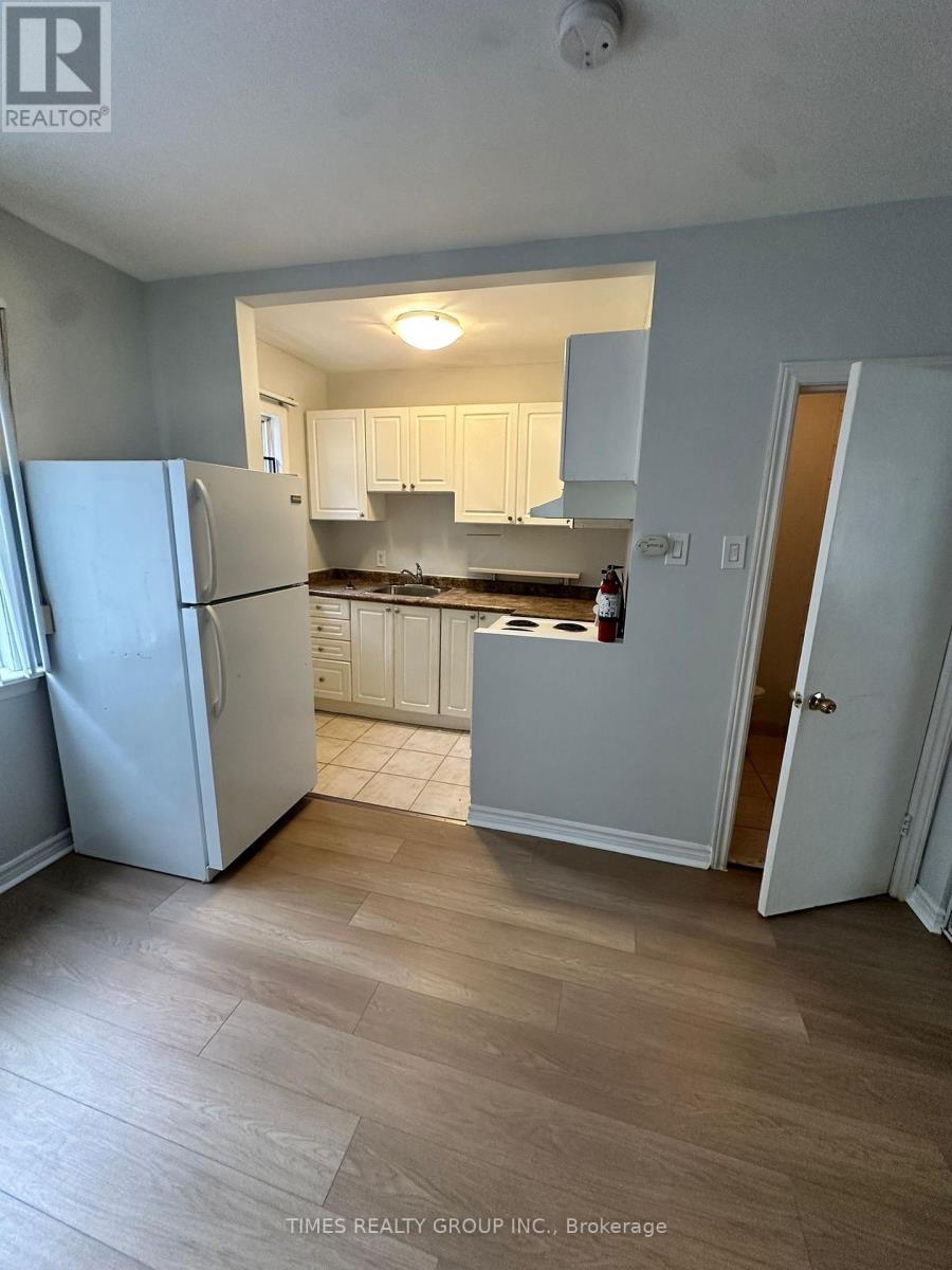 103 - 1566 Avenue Road, Toronto, Ontario  M5M 3X6 - Photo 5 - C13063018