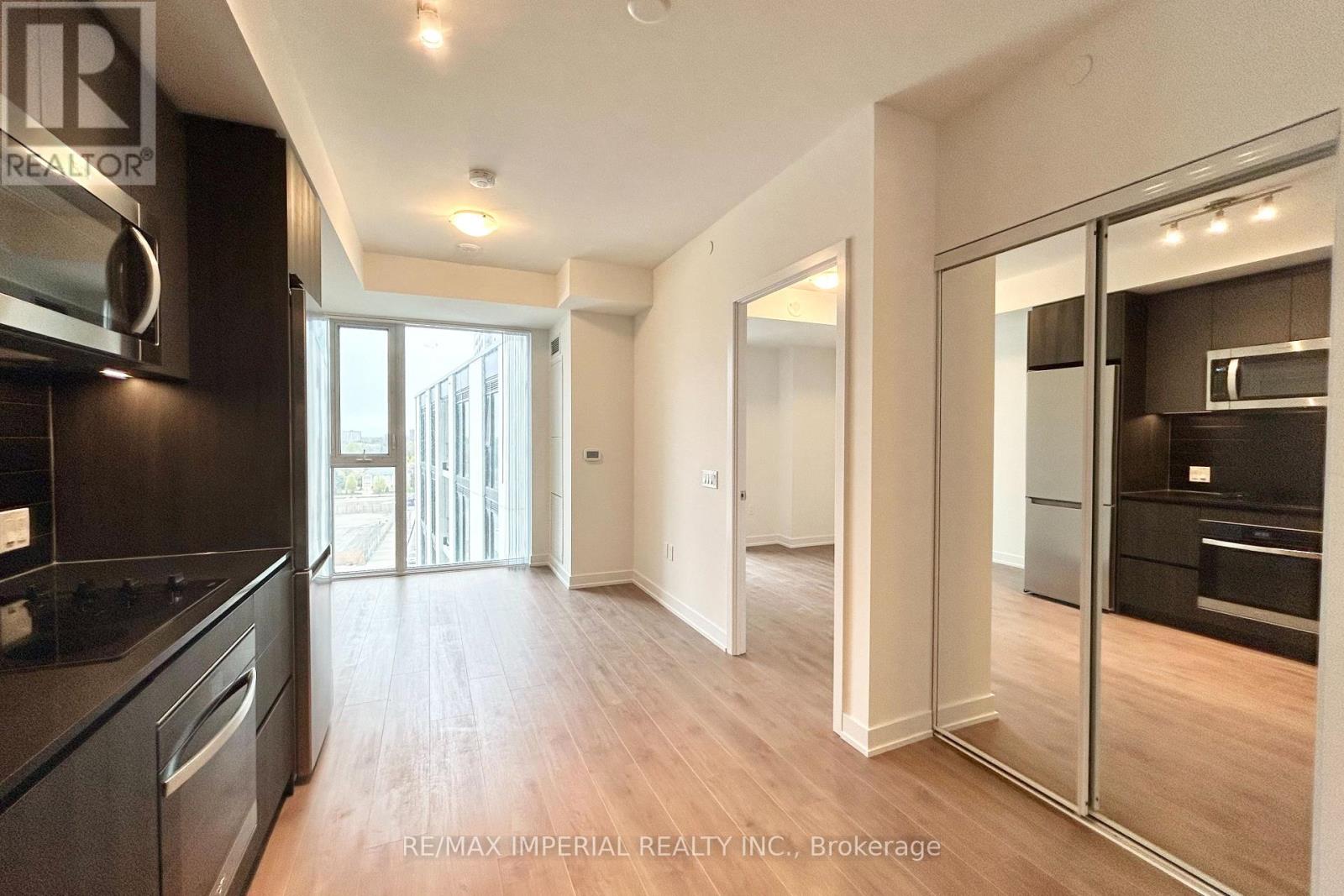 712 - 5858 Yonge Street, Toronto, Ontario  M2M 0C6 - Photo 2 - C13063086