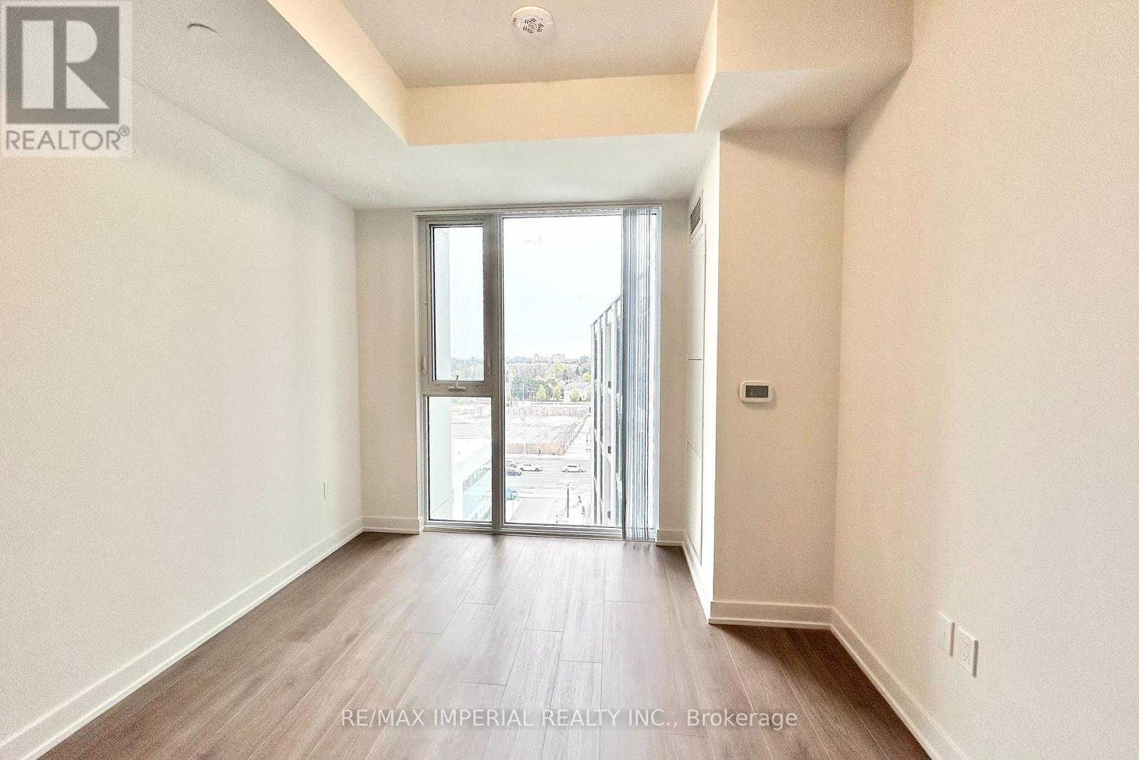 712 - 5858 Yonge Street, Toronto, Ontario  M2M 0C6 - Photo 3 - C13063086