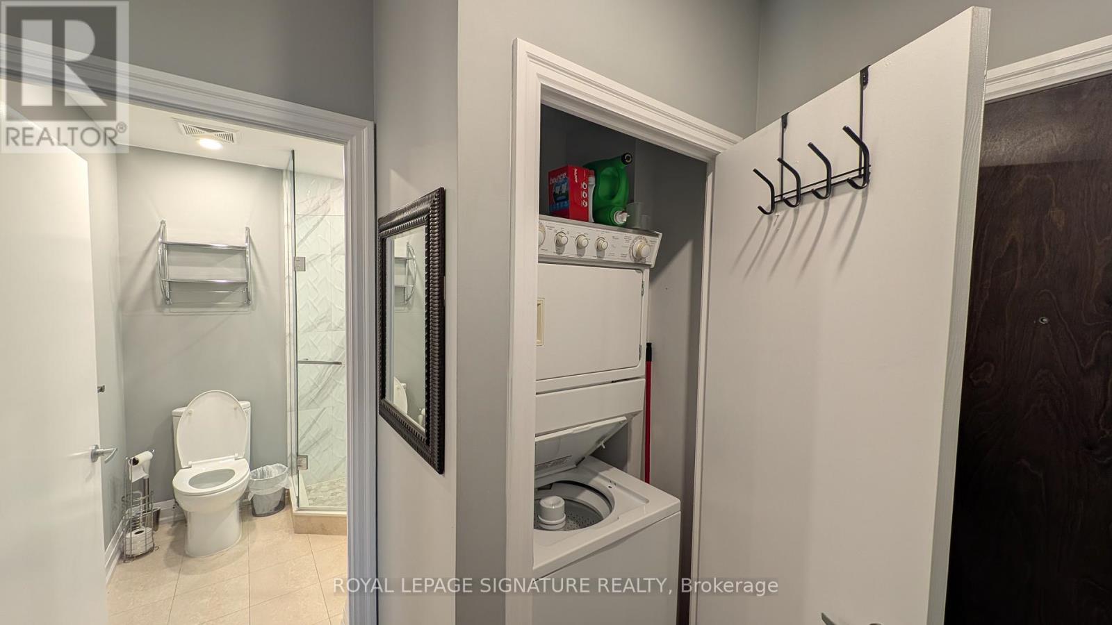2401 - 16 Yonge Street, Toronto, Ontario  M5E 2A1 - Photo 9 - C13063126
