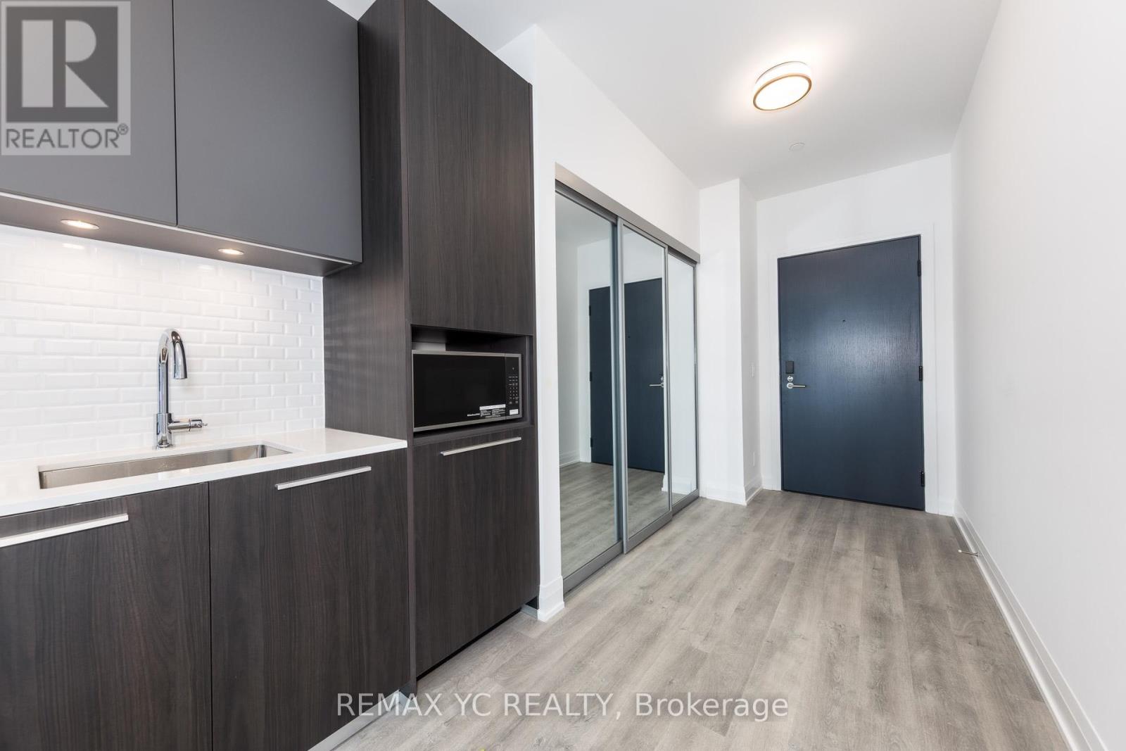 3501 - 65 Broadway Avenue, Toronto, Ontario  M4P 1T9 - Photo 3 - C13063190
