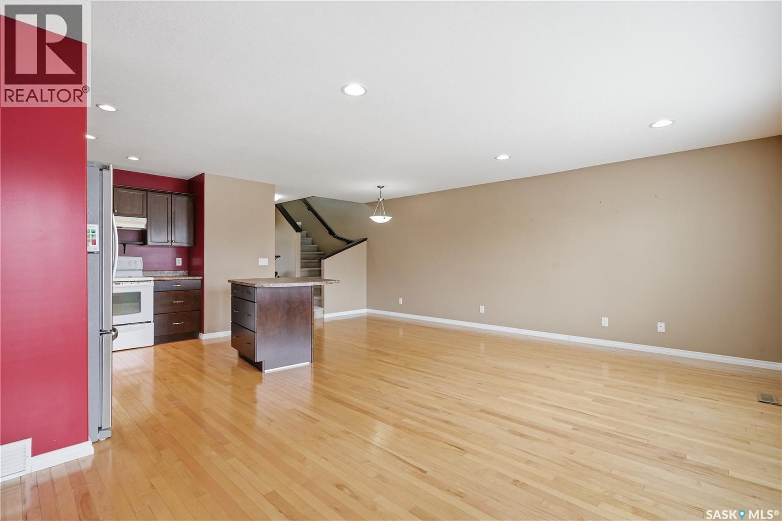 375 Pickard Way N, Regina, Saskatchewan  S4R 1A9 - Photo 11 - SK034339
