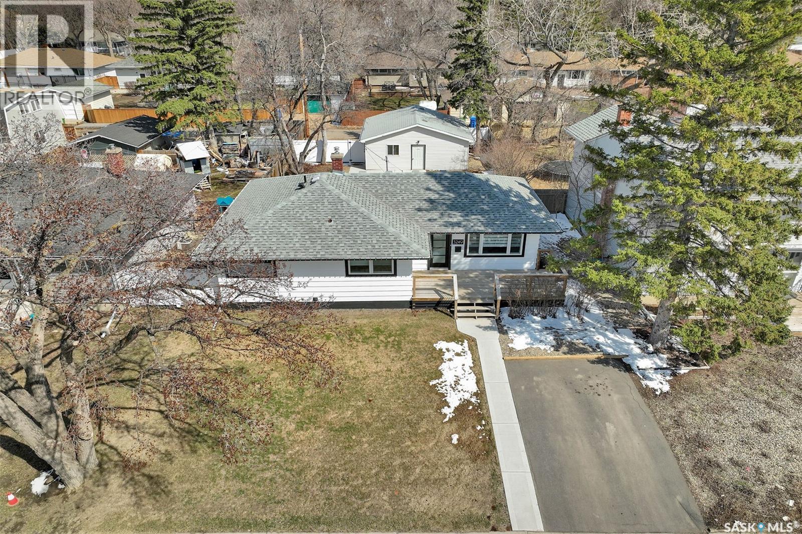 3249 Montague Street, Regina, Saskatchewan  S4S 1Z8 - Photo 48 - SK034261