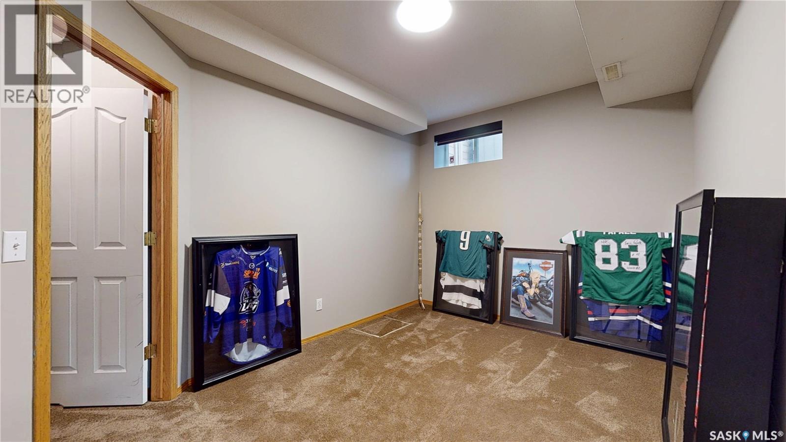 1650 Rousseau Crescent N, Regina, Saskatchewan  S4X 4L9 - Photo 42 - SK034224