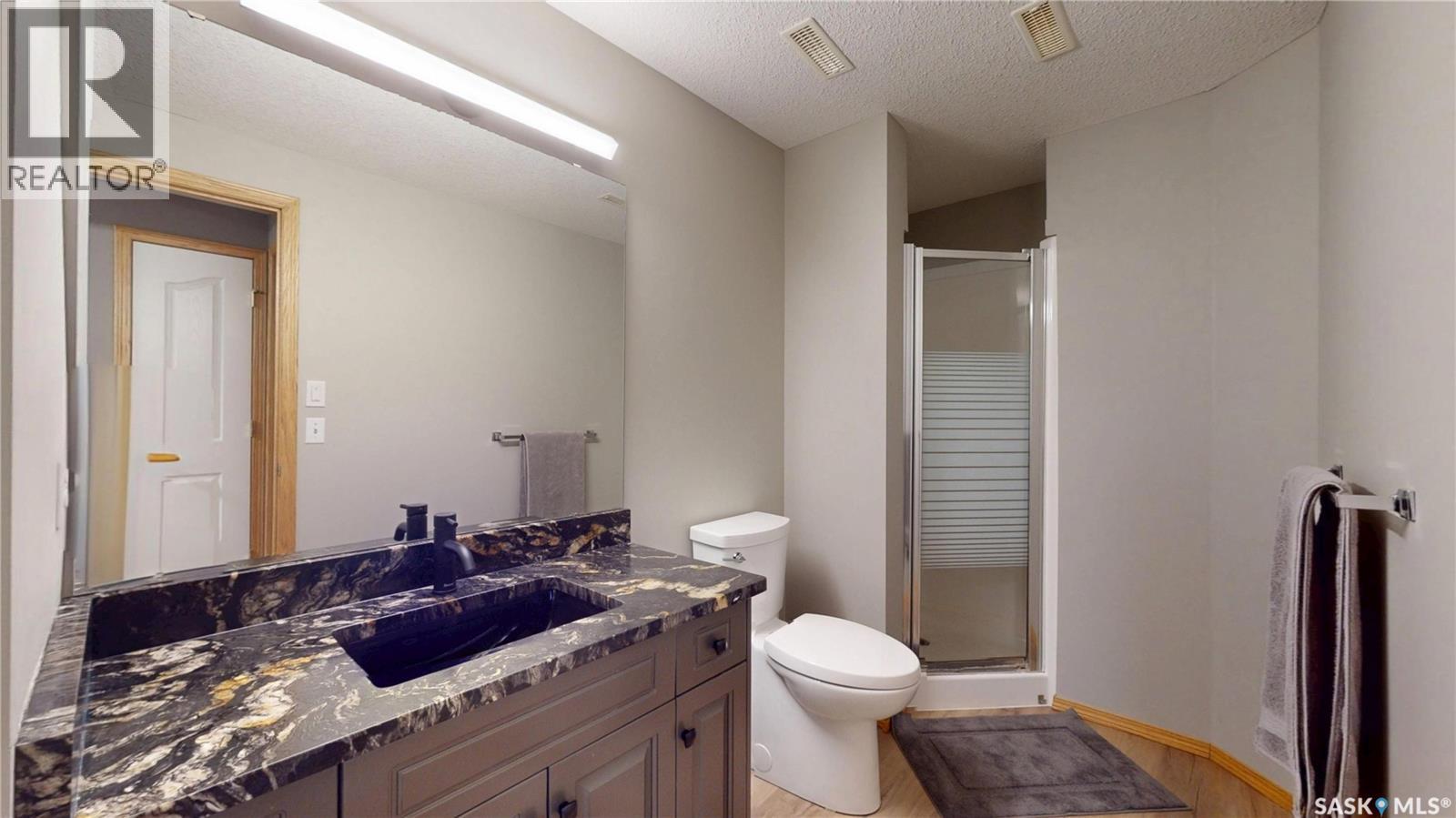 1650 Rousseau Crescent N, Regina, Saskatchewan  S4X 4L9 - Photo 45 - SK034224