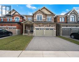 11 CISCO DRIVE, Whitby, Ontario
