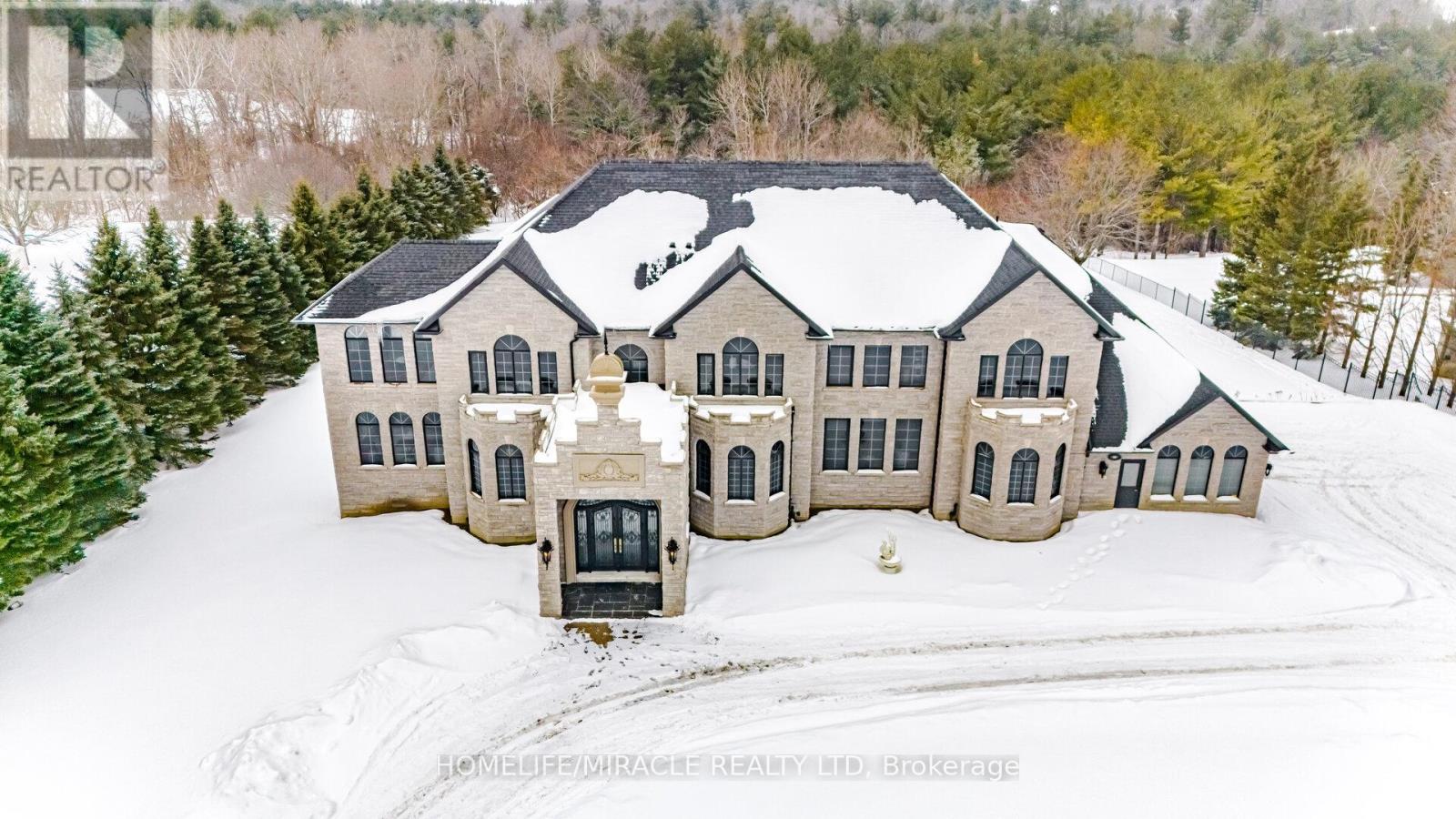 56 Orico Court, Vaughan, Ontario  L4H 3N5 - Photo 2 - N12812868