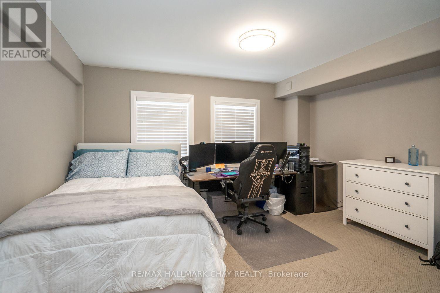 54 Landscape Drive, Oro-Medonte, Ontario  L0L 2L0 - Photo 42 - S12817826