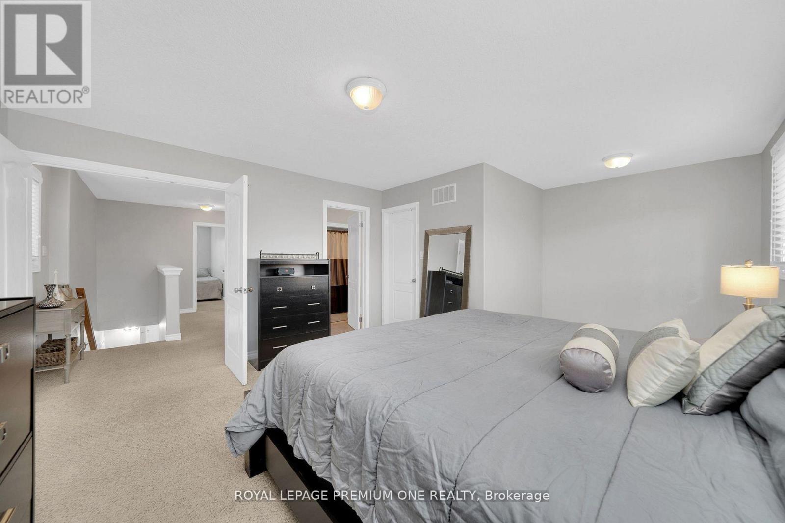 31 Stevenson Street, Essa (Angus), Ontario  L0M 1B6 - Photo 22 - N13063042