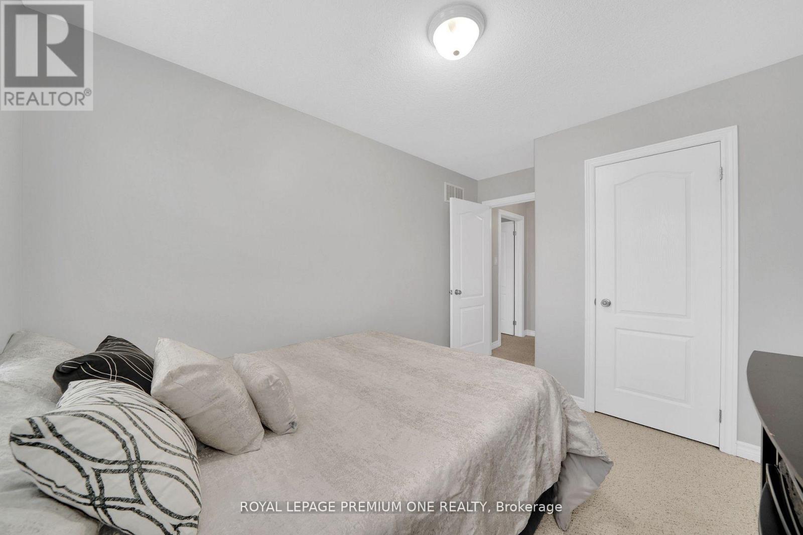 31 Stevenson Street, Essa (Angus), Ontario  L0M 1B6 - Photo 28 - N13063042