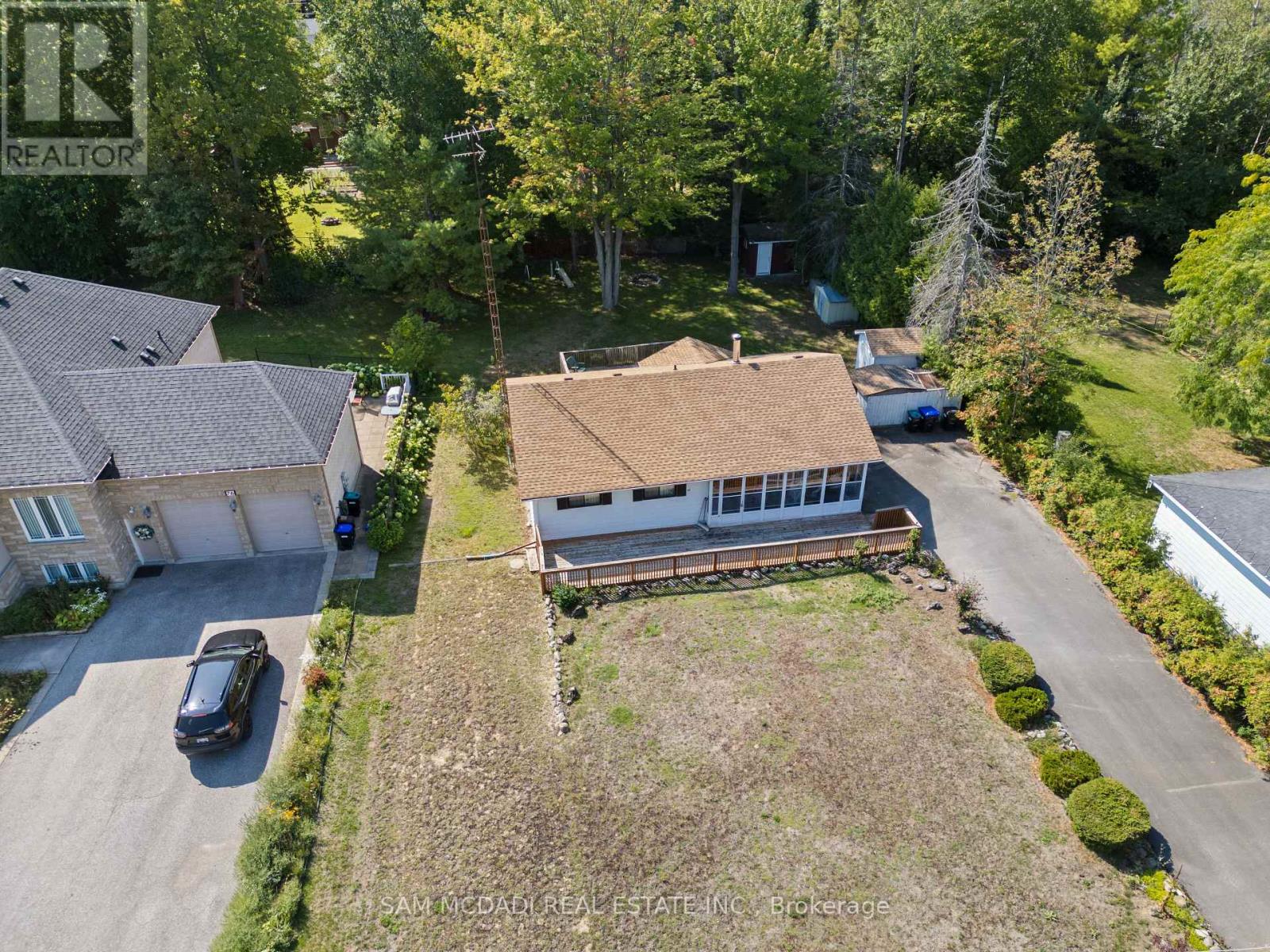 68 41st Street S, Wasaga Beach, Ontario  L9Z 1Z6 - Photo 5 - S13063056