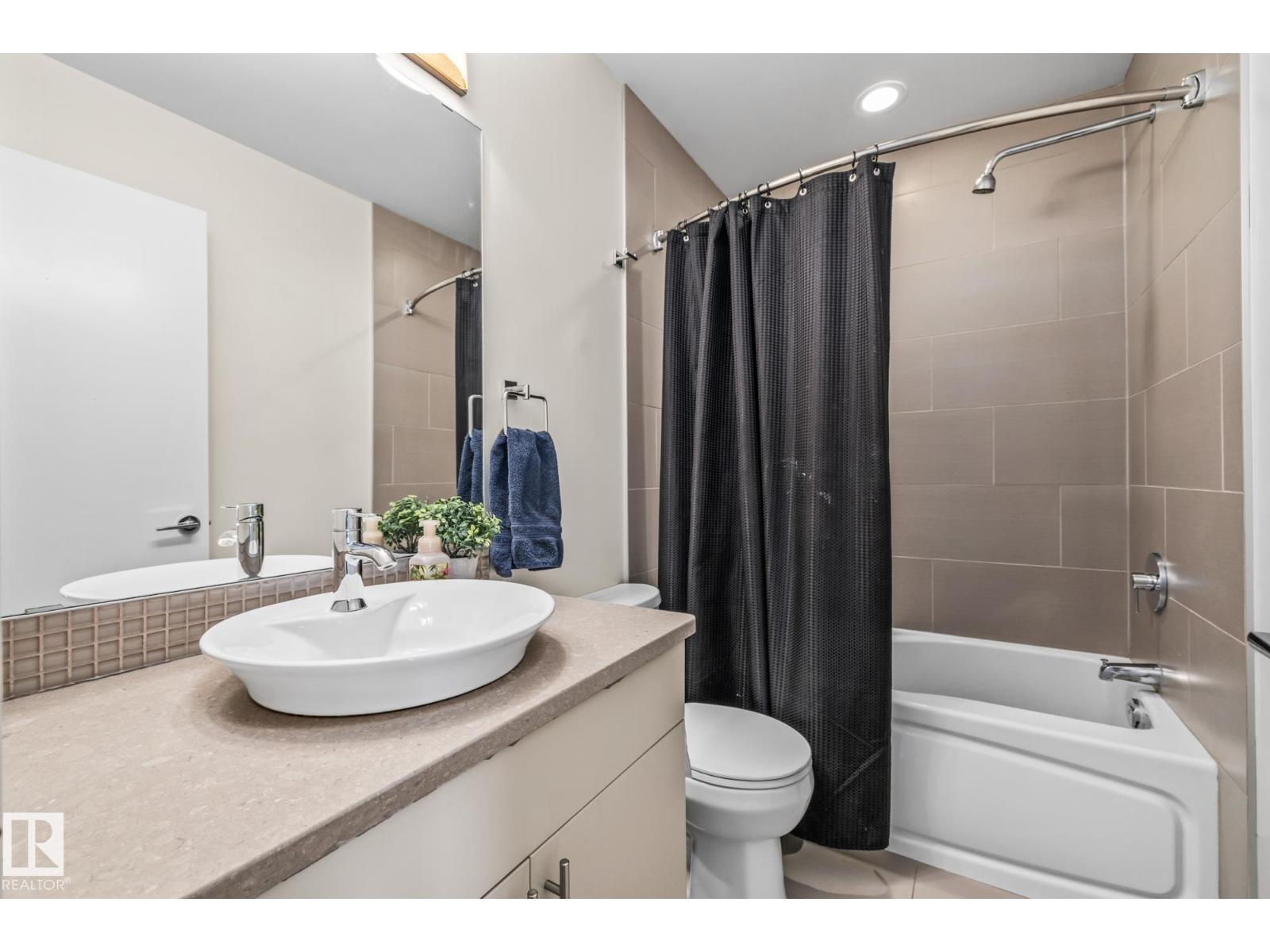 #212 10611 117 St Nw, Edmonton, Alberta  T5H 0G6 - Photo 19 - E4481783