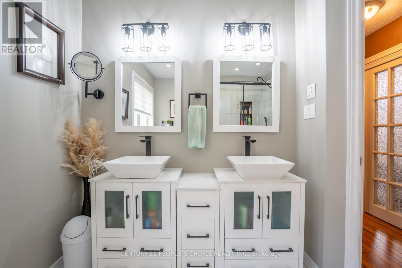 5438 Morning Glory Court, Niagara Falls, Ontario  L2J 0A3 - Photo 24 - X13061940