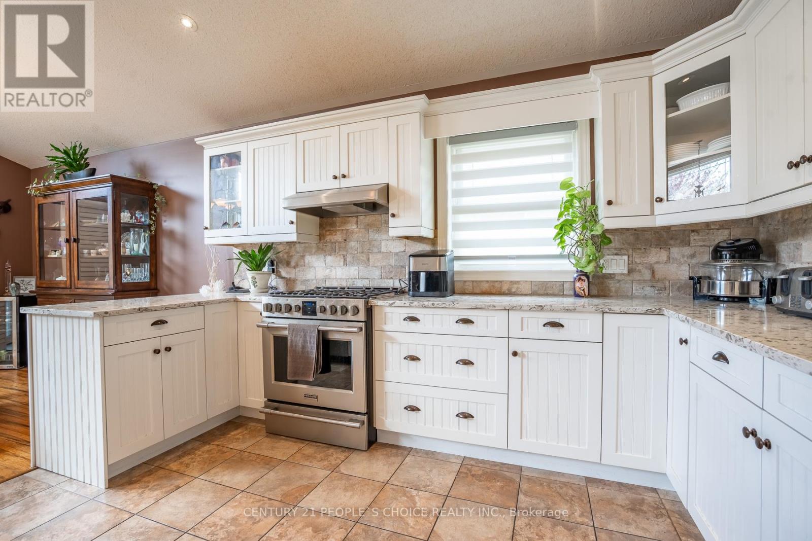 5438 Morning Glory Court, Niagara Falls, Ontario  L2J 0A3 - Photo 15 - X13061940