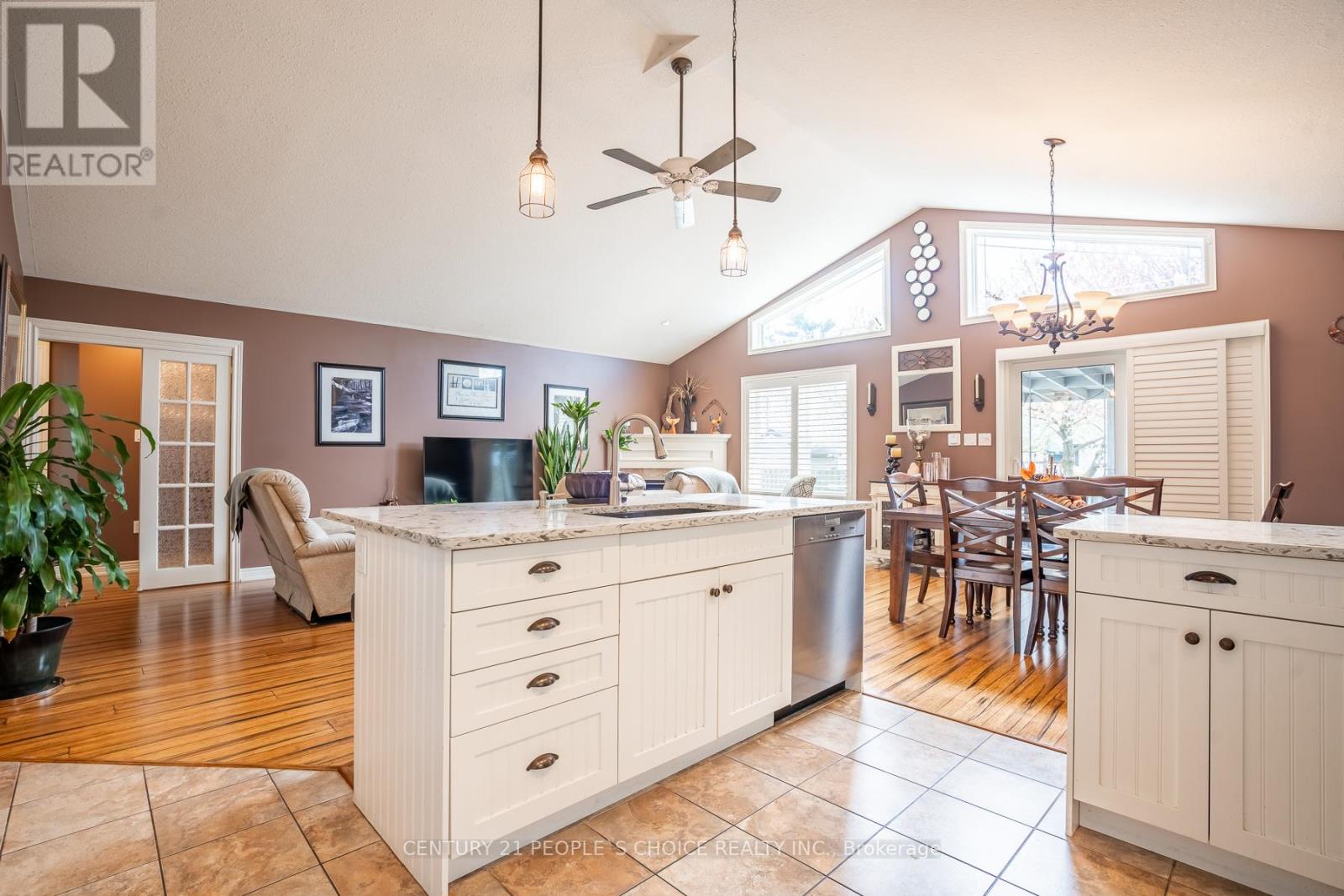 5438 Morning Glory Court, Niagara Falls, Ontario  L2J 0A3 - Photo 16 - X13061940