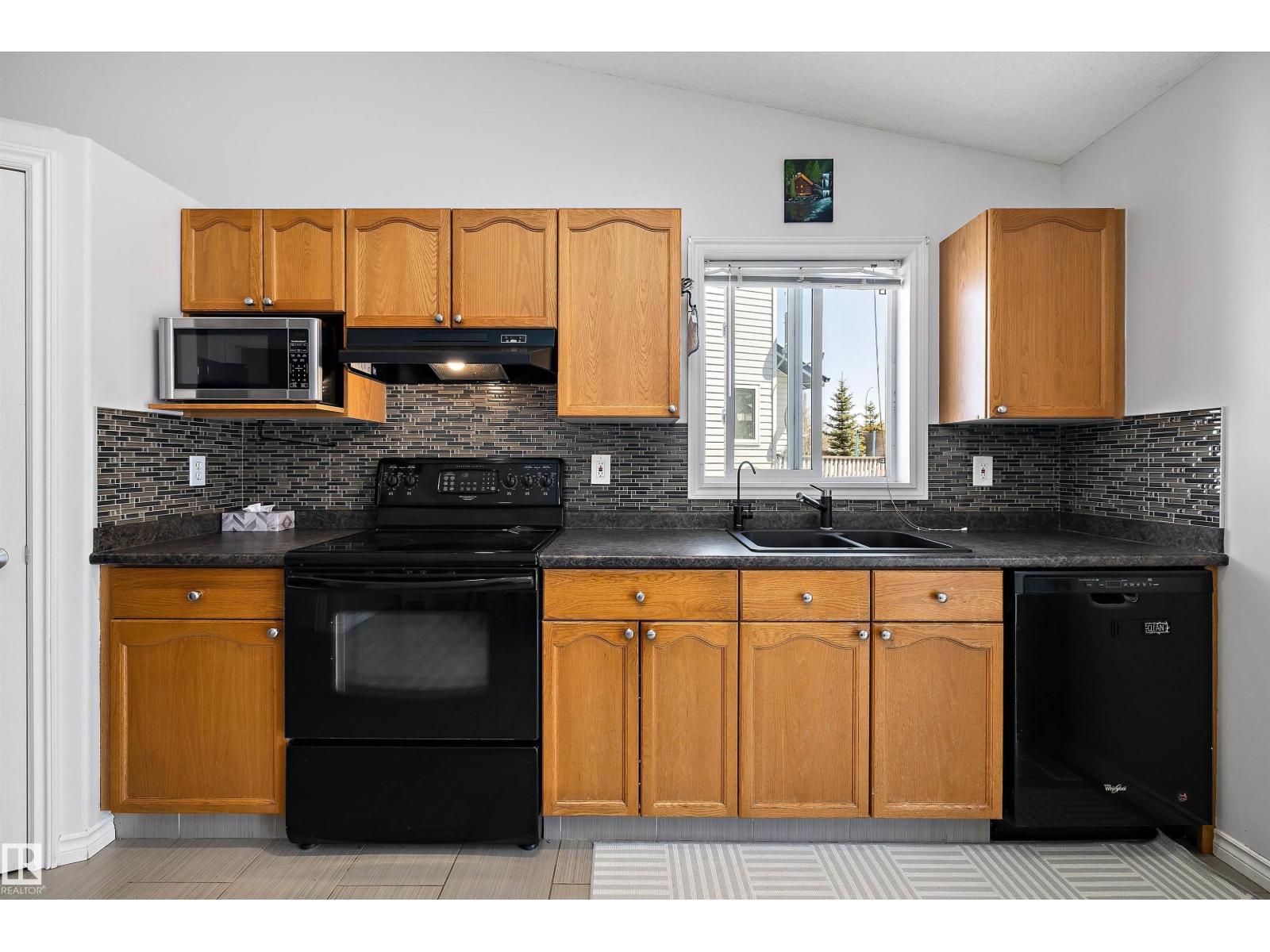 1811 37 Av Nw, Edmonton, Alberta  T6T 1S6 - Photo 10 - E4484867