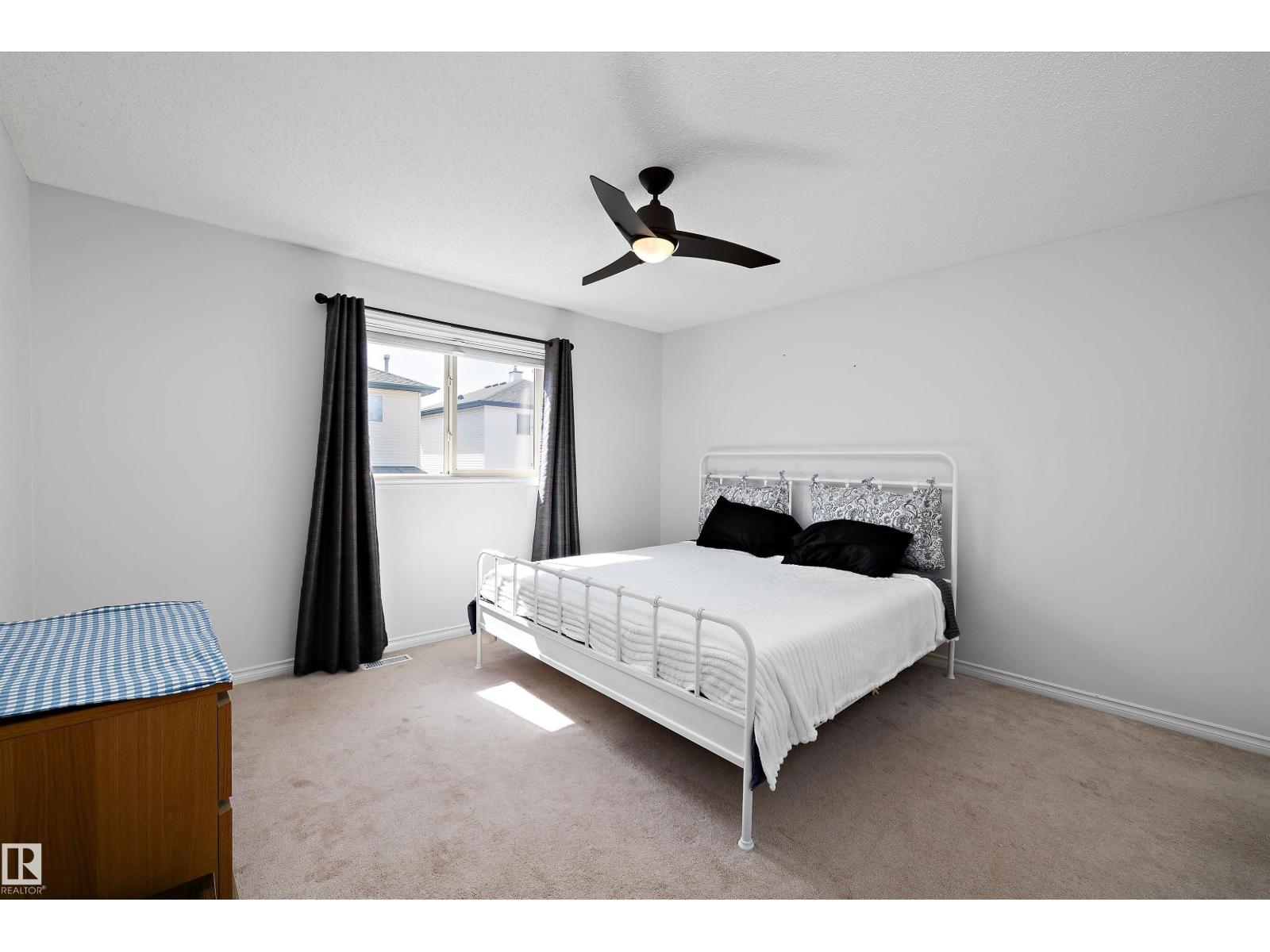1811 37 Av Nw, Edmonton, Alberta  T6T 1S6 - Photo 14 - E4484867