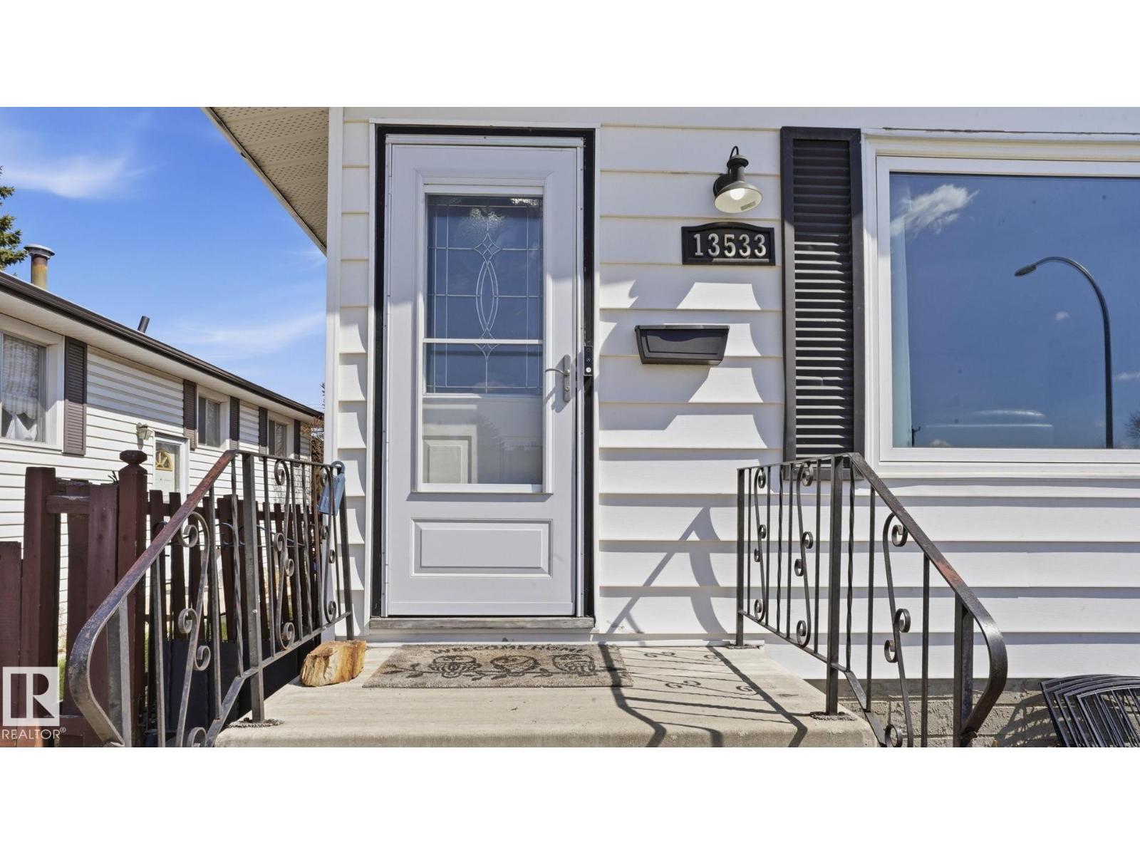 13533 119 St Nw, Edmonton, Alberta  T5E 5M9 - Photo 2 - E4484871