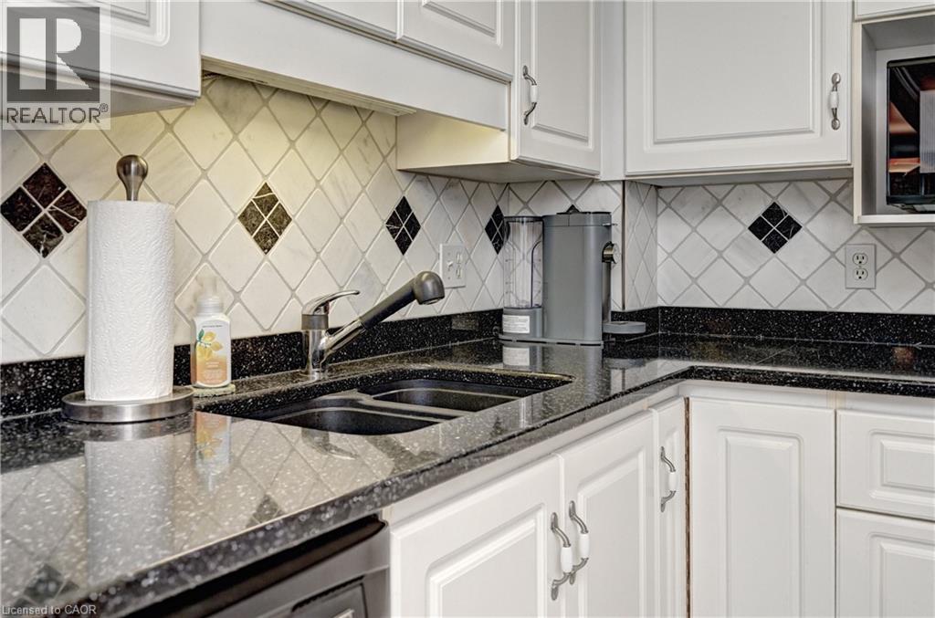 405 Erb Street W Unit# 505, Waterloo, Ontario  N2L 1W7 - Photo 23 - 40806993