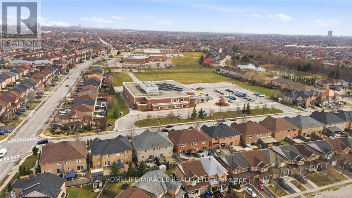 6 Prima Vista Court, Brampton, Ontario  L7A 3W8 - Photo 41 - W13062990