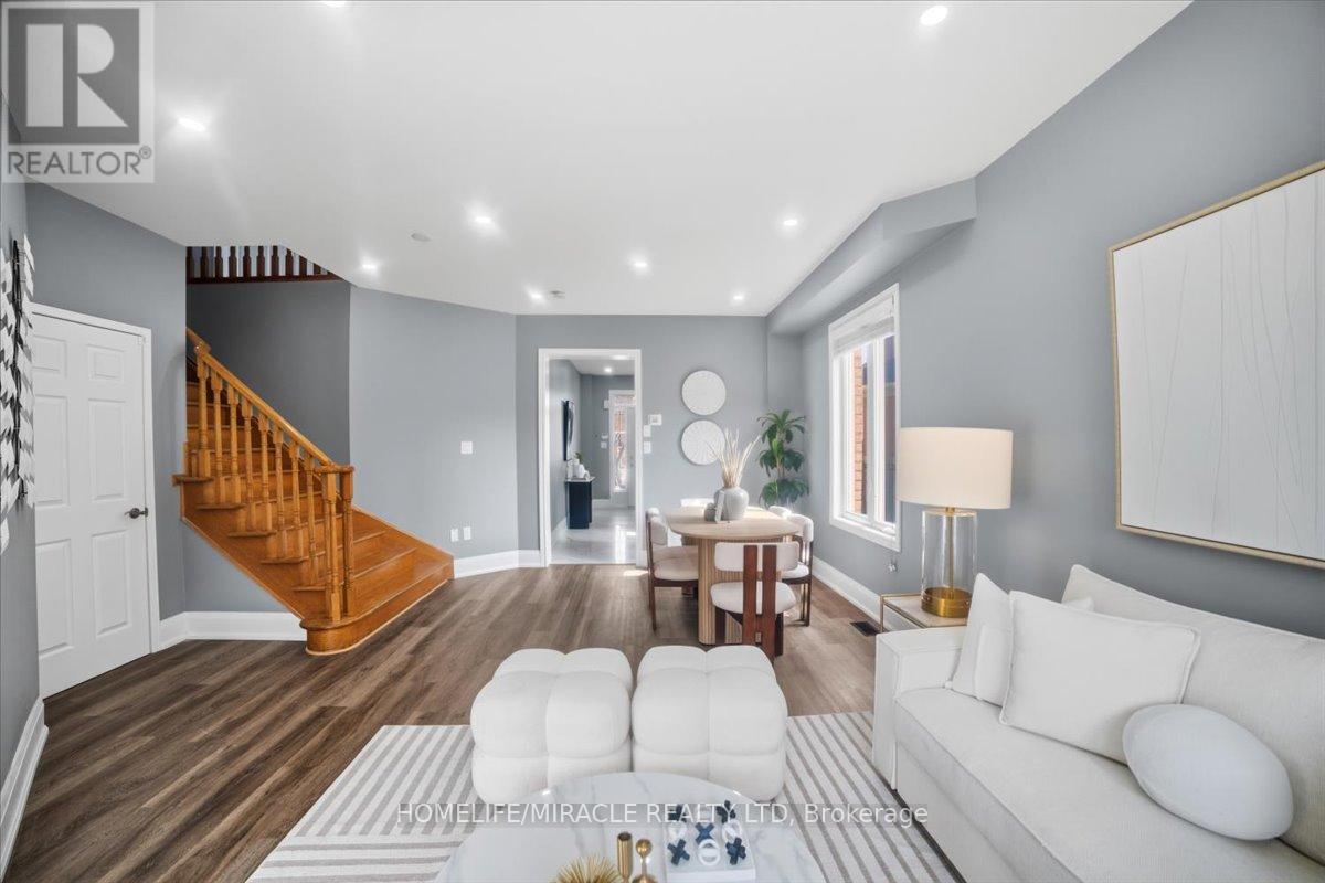 6 Prima Vista Court, Brampton, Ontario  L7A 3W8 - Photo 6 - W13062990