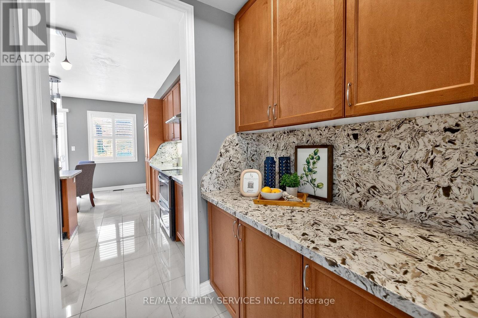 20 Maywood Street, Brampton, Ontario  L6Y 0W6 - Photo 21 - W13063106