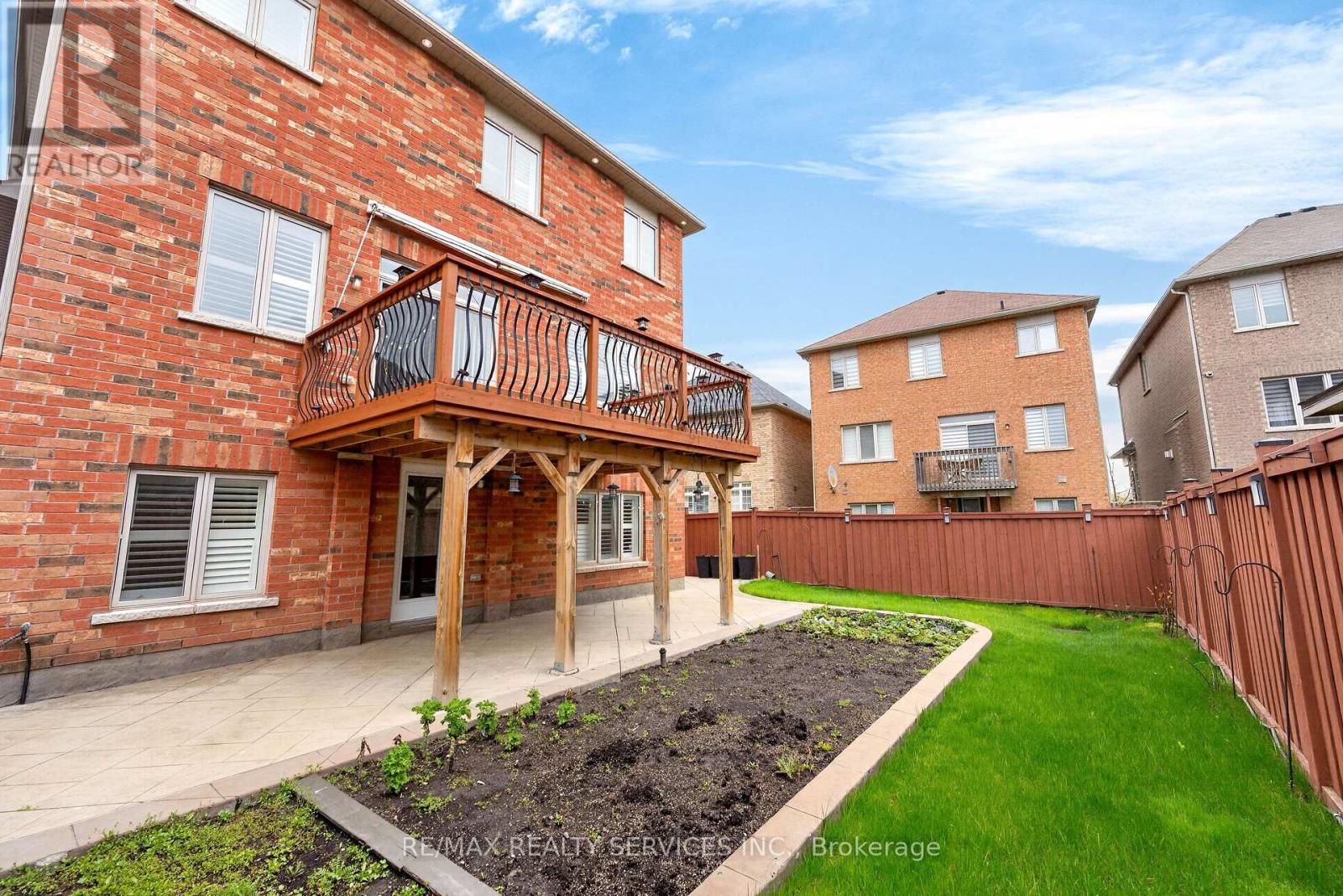 20 Maywood Street, Brampton, Ontario  L6Y 0W6 - Photo 47 - W13063106