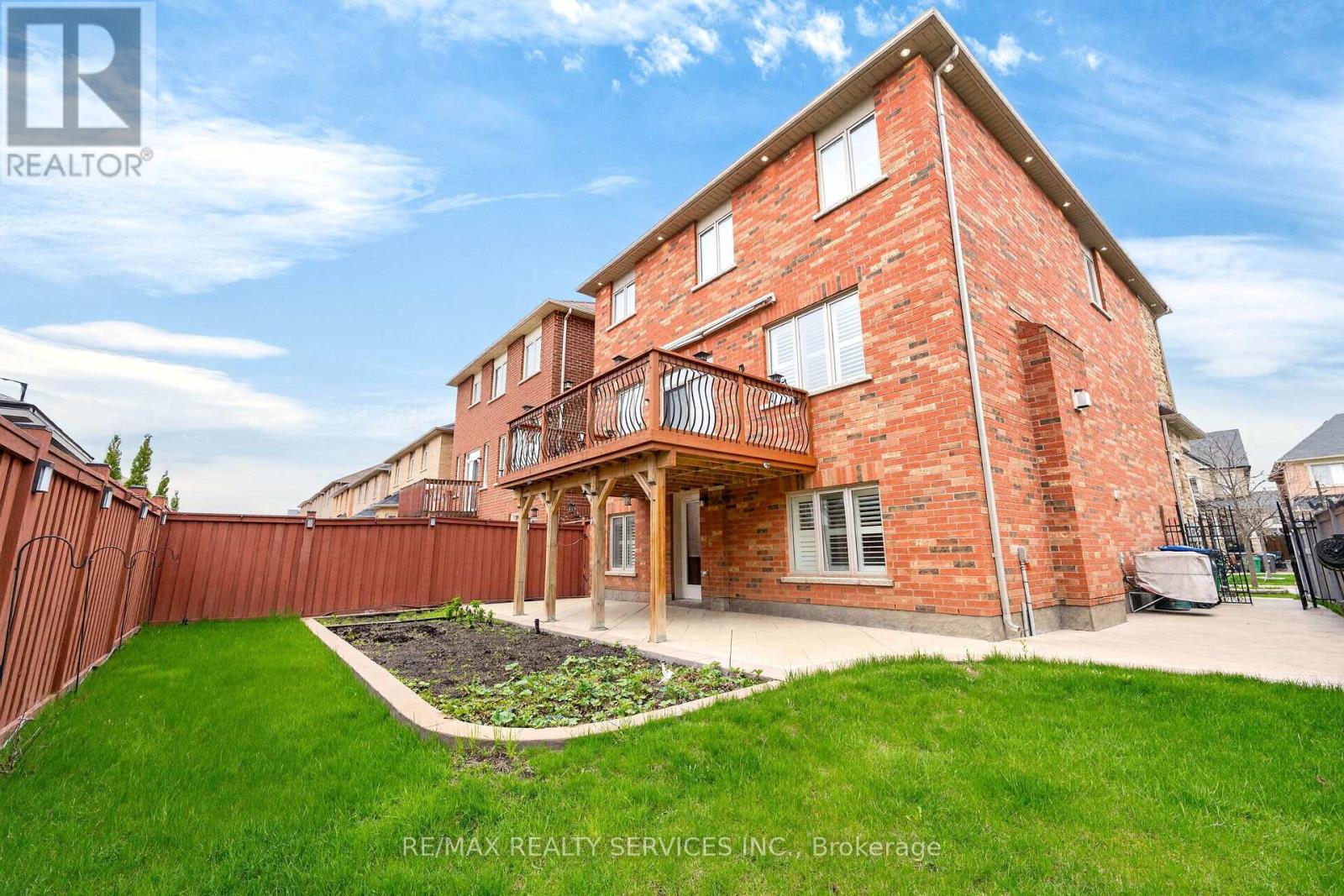 20 Maywood Street, Brampton, Ontario  L6Y 0W6 - Photo 49 - W13063106