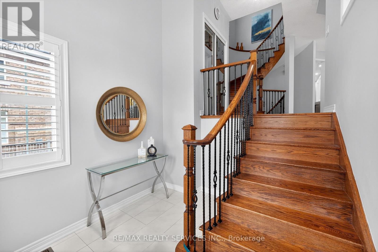 20 Maywood Street, Brampton, Ontario  L6Y 0W6 - Photo 5 - W13063106
