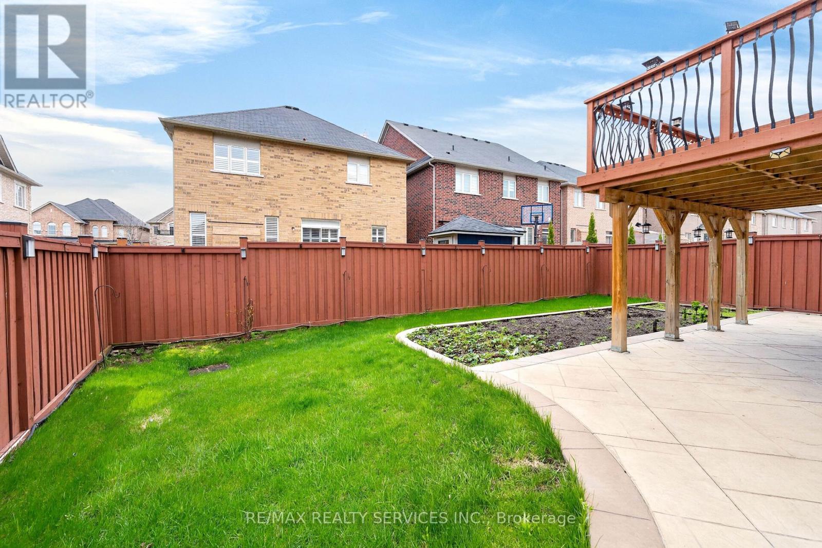 20 Maywood Street, Brampton, Ontario  L6Y 0W6 - Photo 50 - W13063106